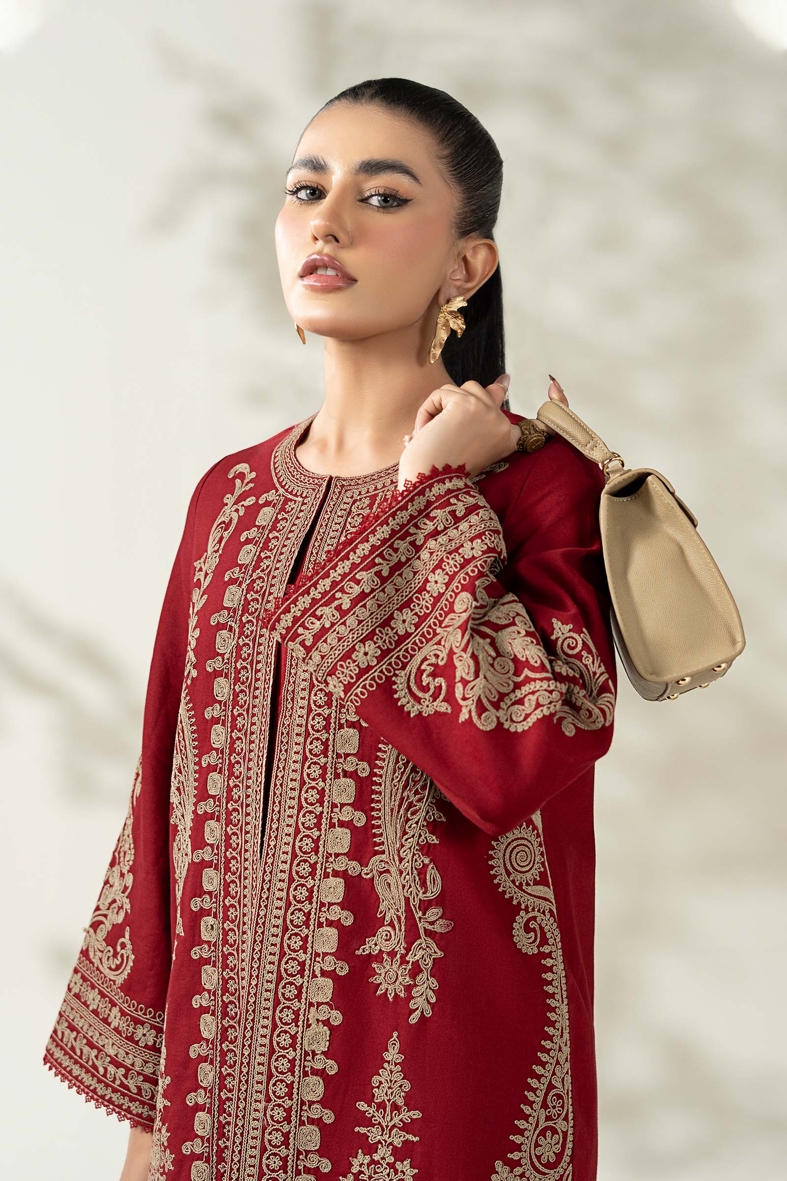 3 Piece Embroidered Khaddar Suit - Image 2