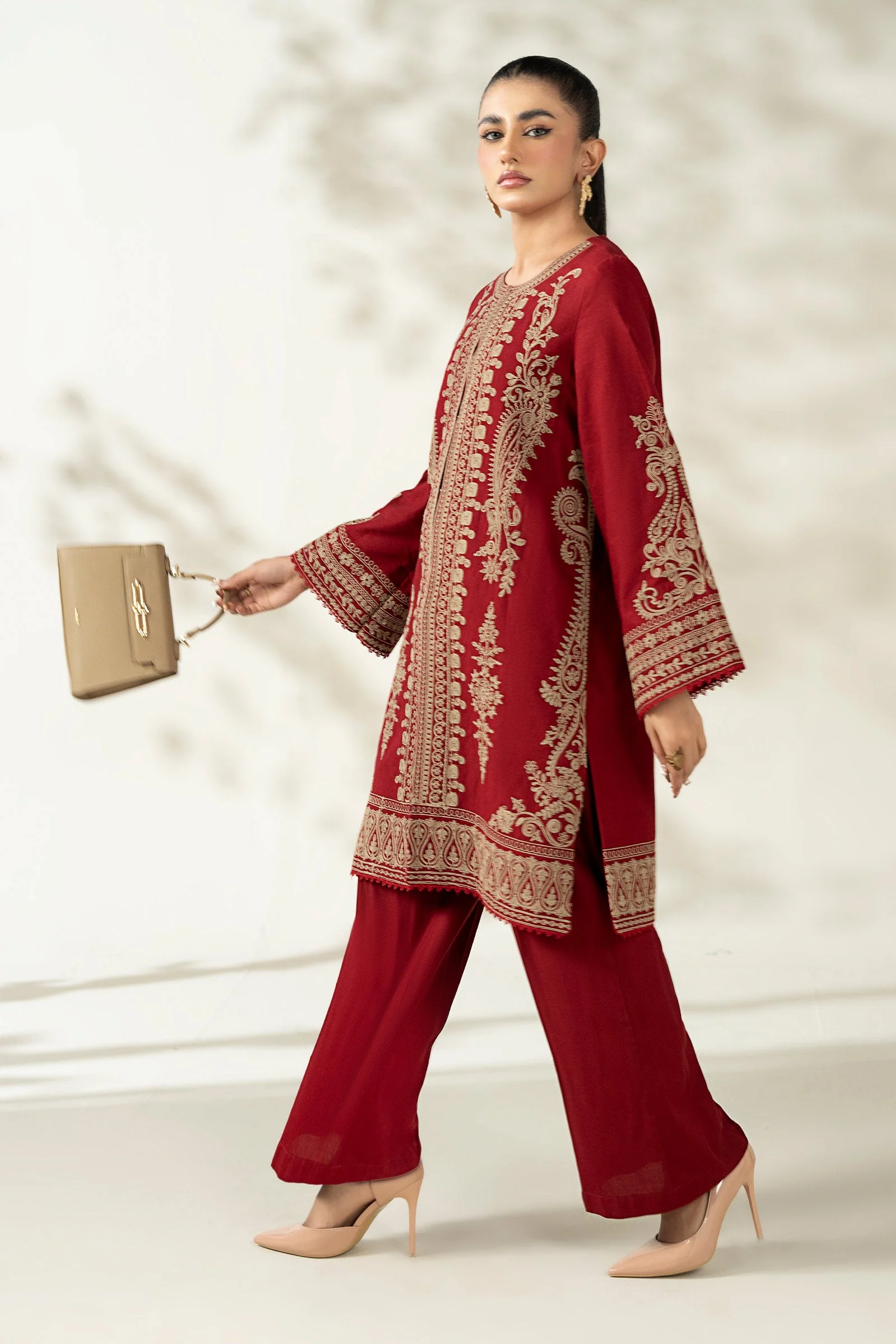 3 Piece Embroidered Khaddar Suit - Image 6
