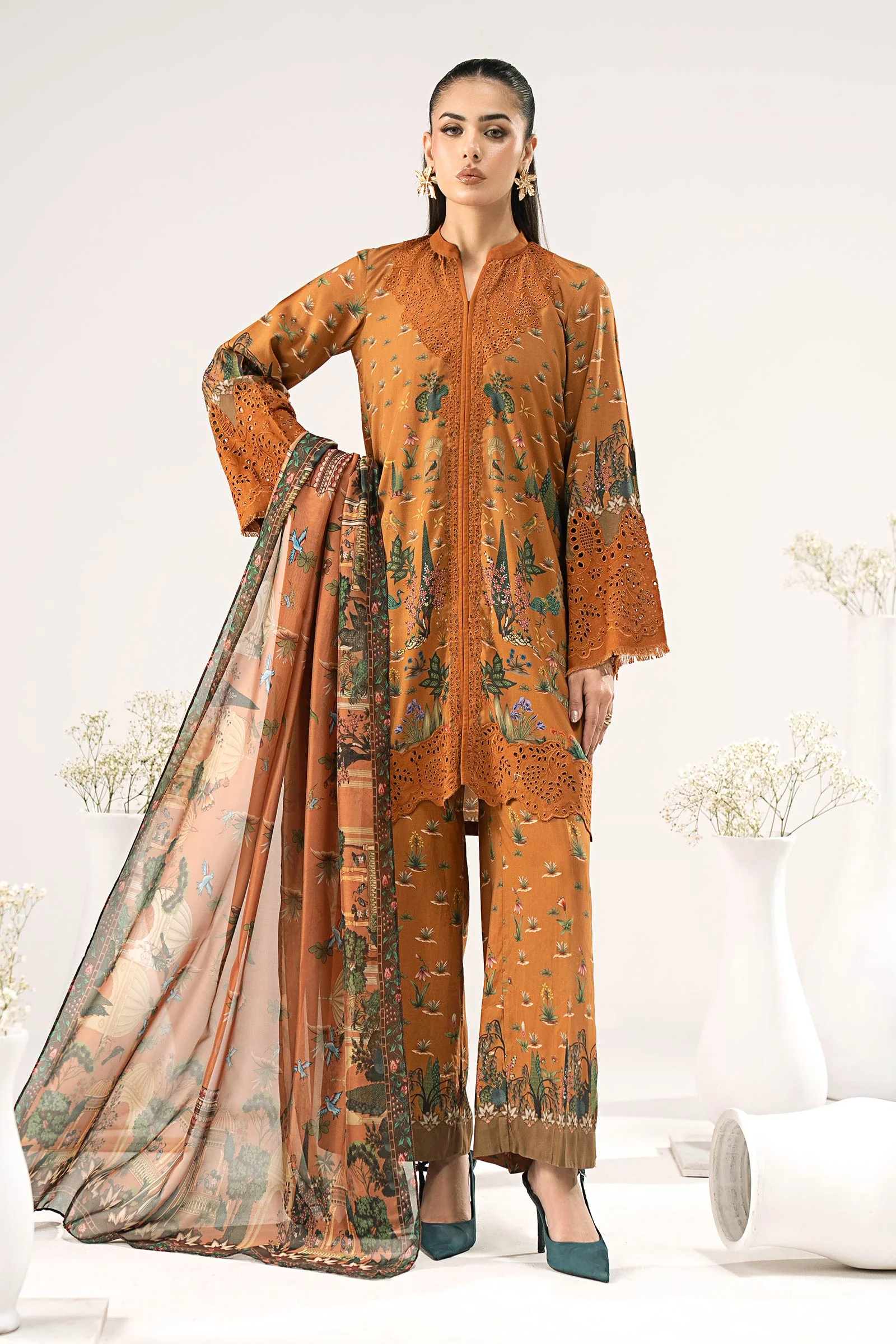 3 Piece Embroidered Linen Suit - Image 2