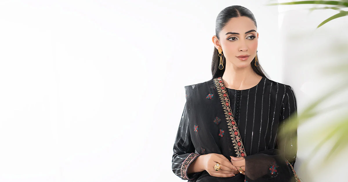 3 Piece Embroidered Linen Suit - Image 8