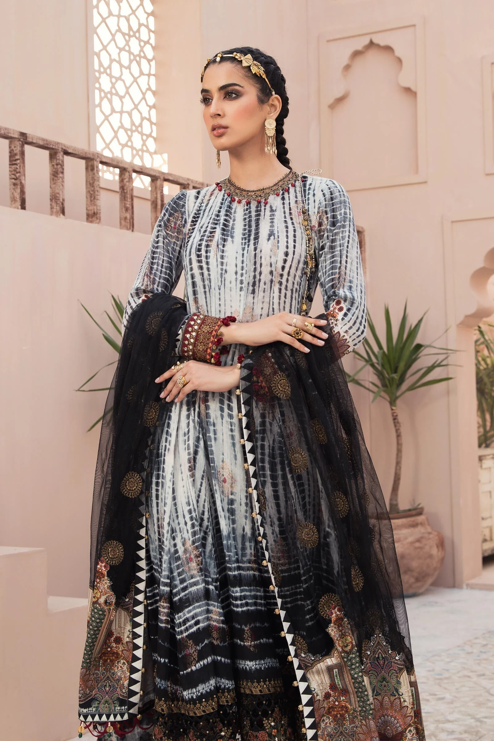 Unstitched Lawn EL-21-04-Black and Kora - Image 4