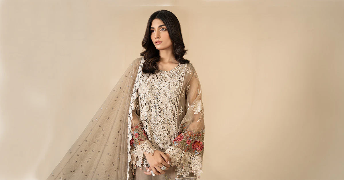 3 Piece Embroidered Organza Suit | ELS-24-01 - Image 8