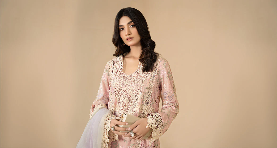 3 Piece Embroidered Lawn Suit | ELS-24-07 - Image 7