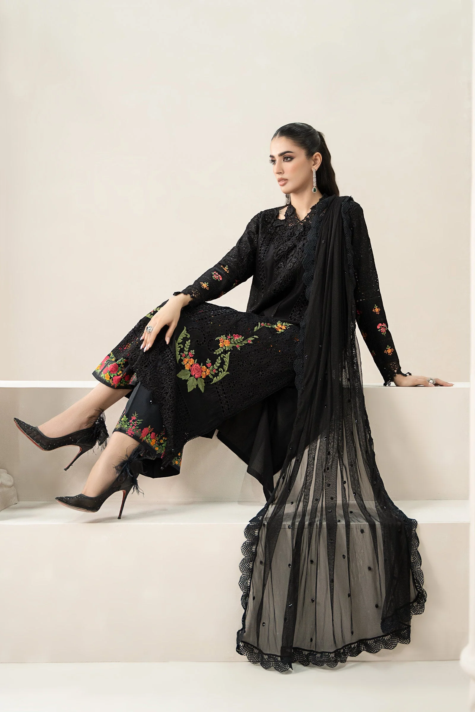 3 Piece Embroidered Lawn Suit | ELS-25-01 - Image 7