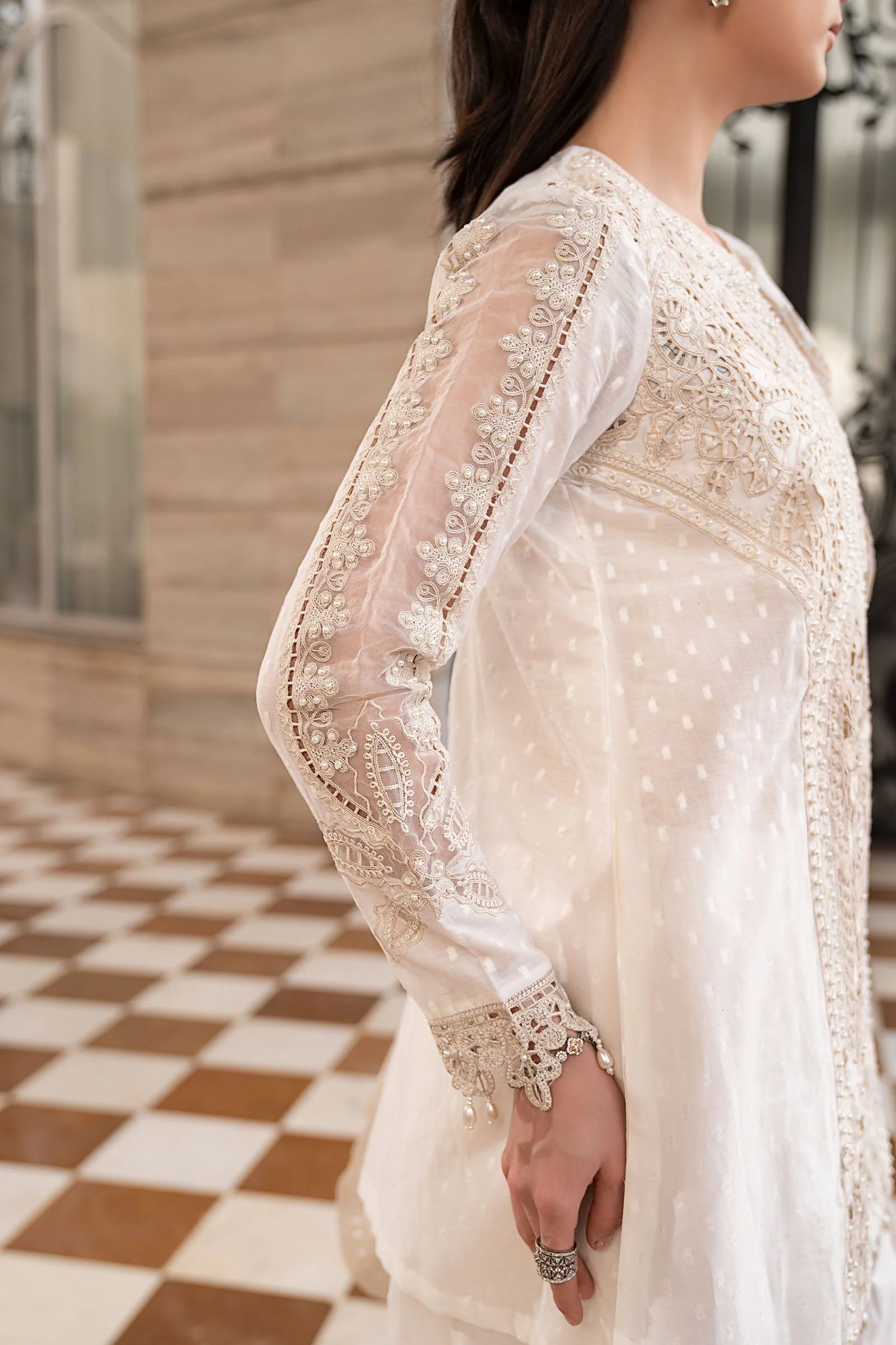 3 Piece Embroidered Jacquard Lawn Suit - Image 7