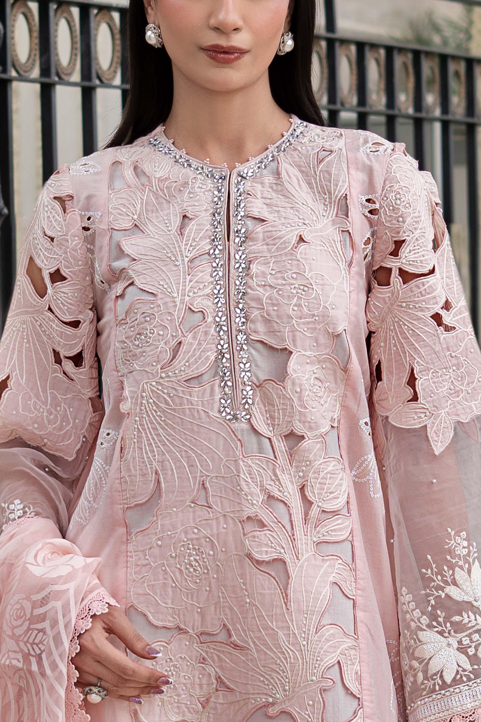 3 Piece Embroidered Lawn Suit - Image 3