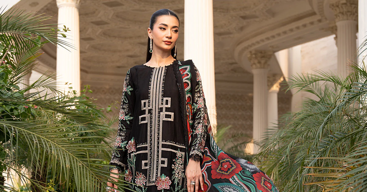 3 Piece Embroidered Jacquard Lawn Suit - Image 9