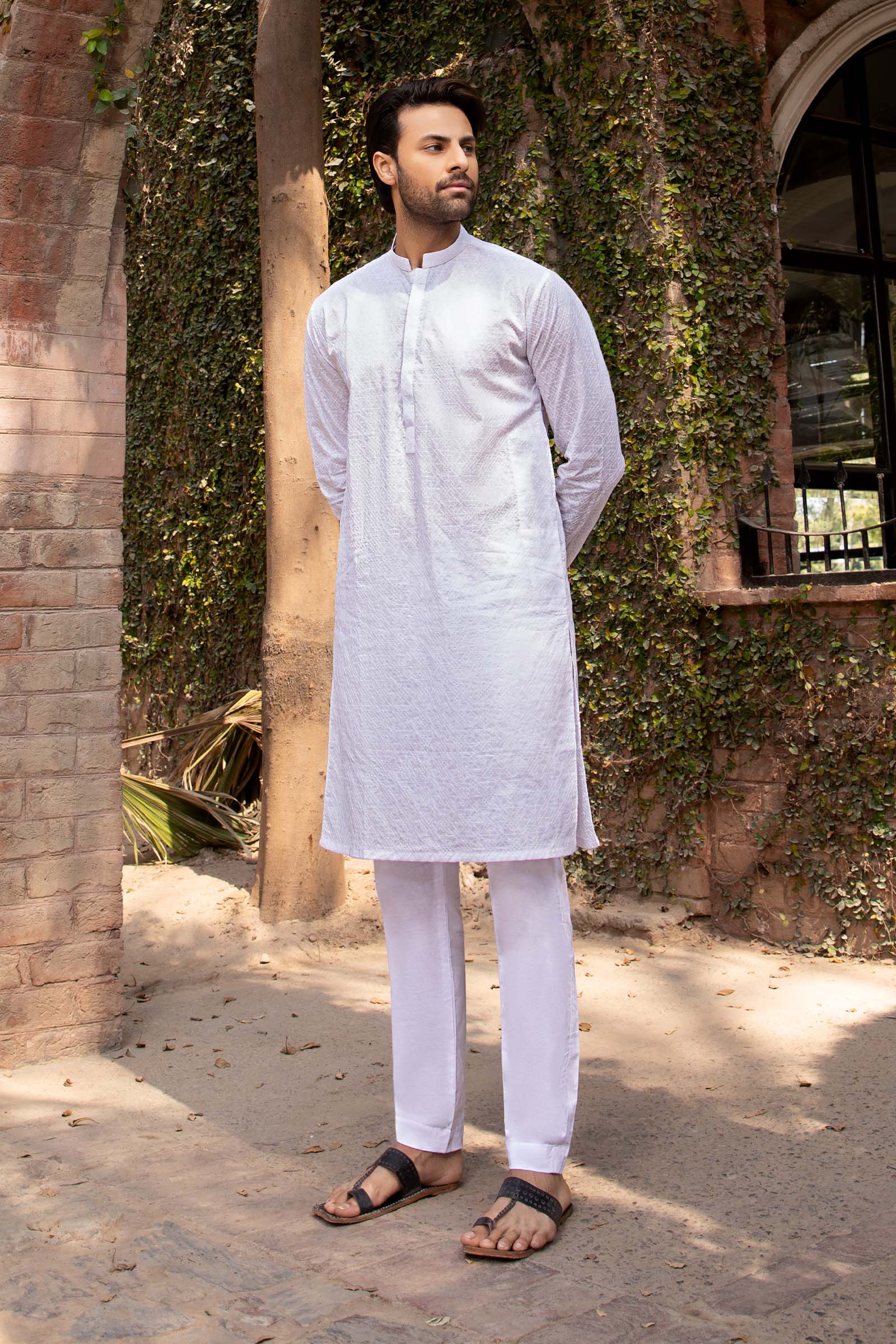 Suit White GTS-EF23-02 - Image 3