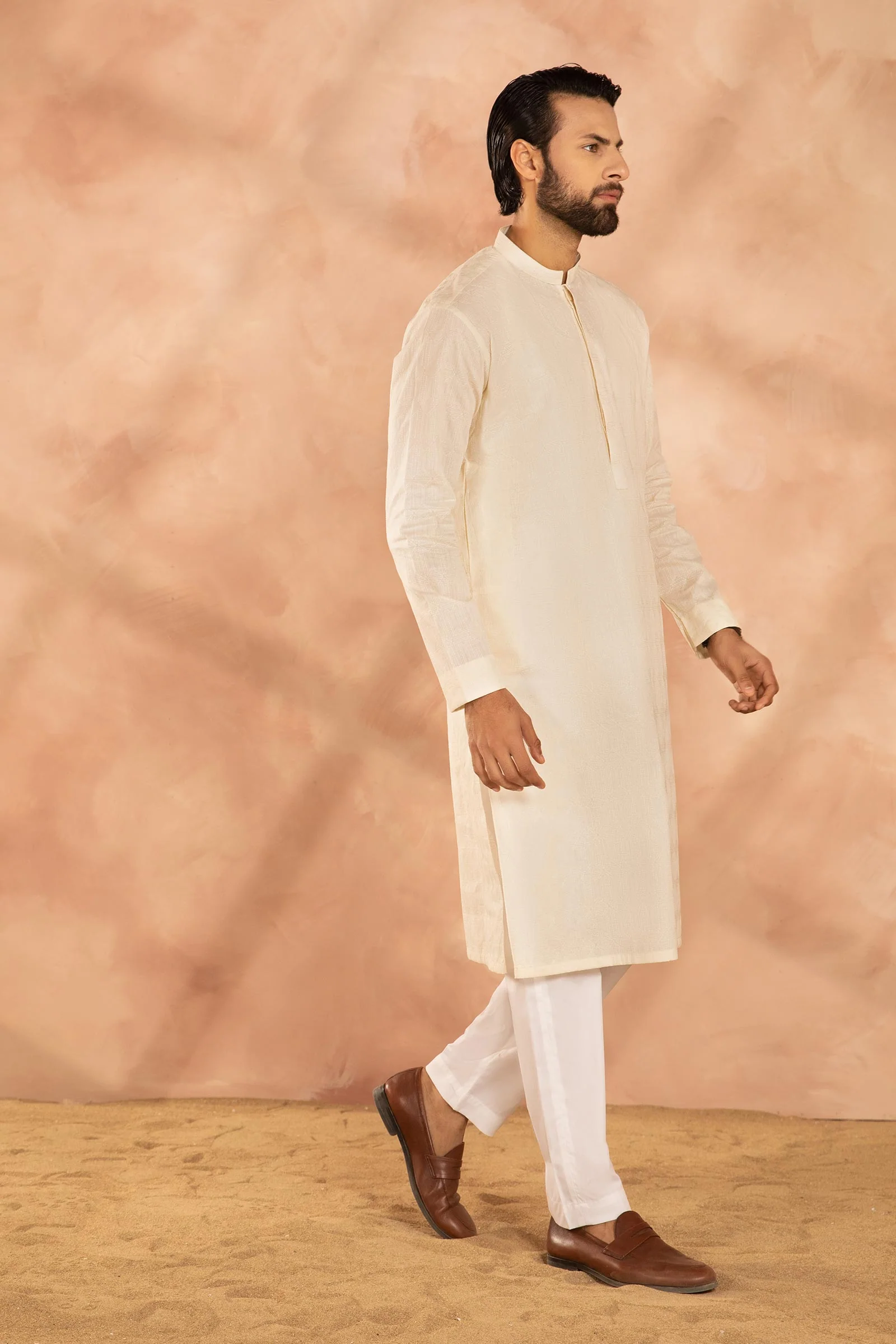 Embroidered Cotton Kurta - Image 3