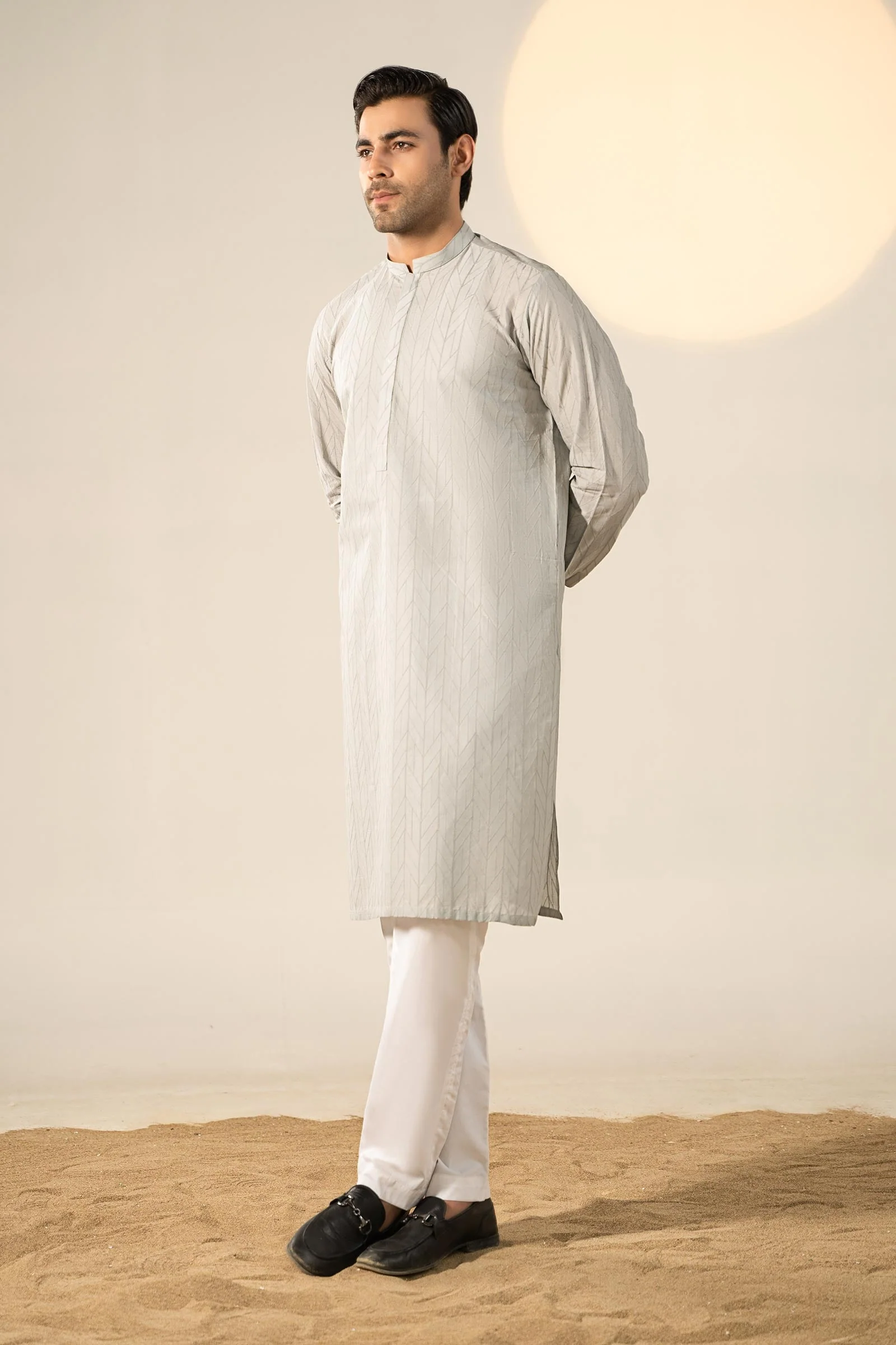 Embroidered Cotton Kurta - Image 5
