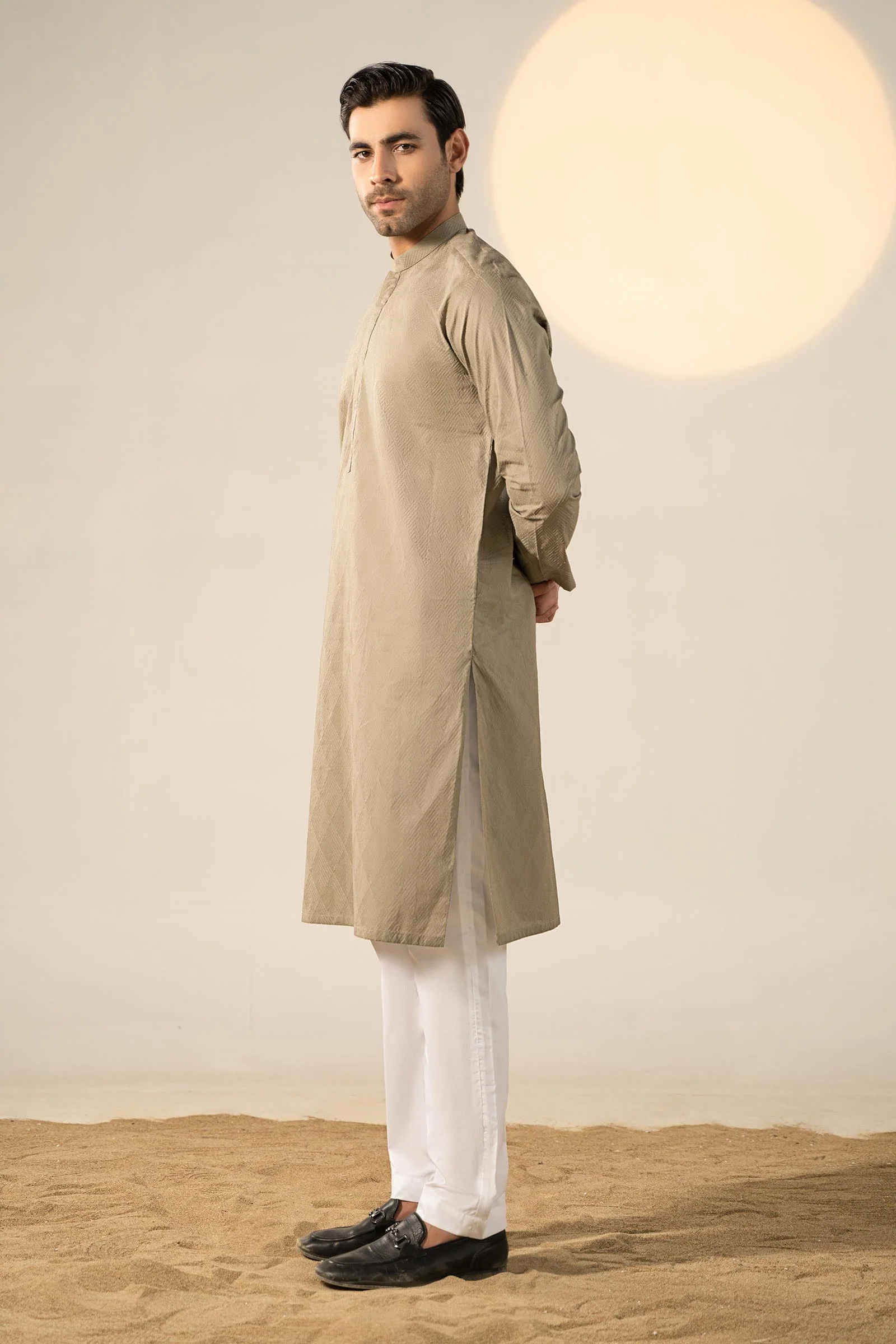 Embroidered Cotton Kurta - Image 5