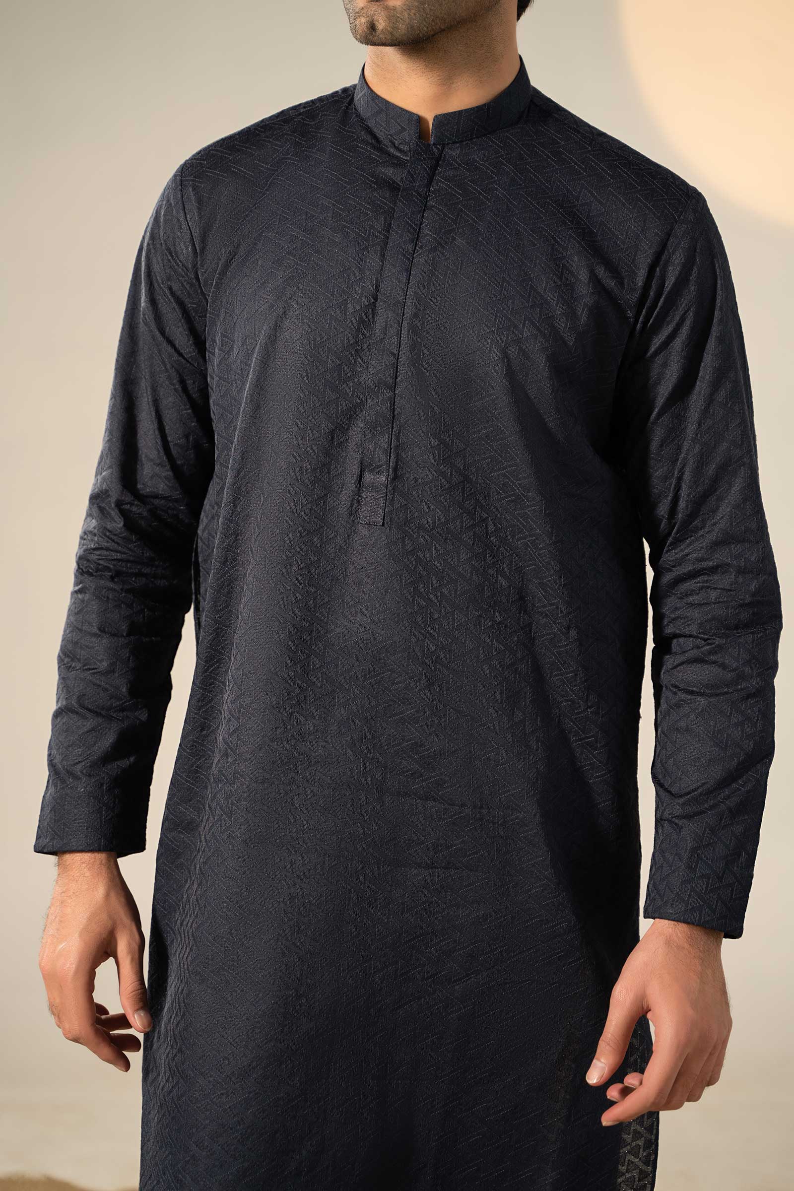 Embroidered Cotton Kurta - Image 3