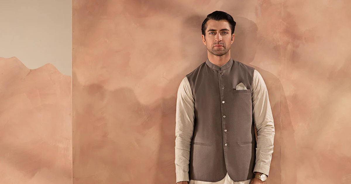 Grey Waistcoat - Image 2