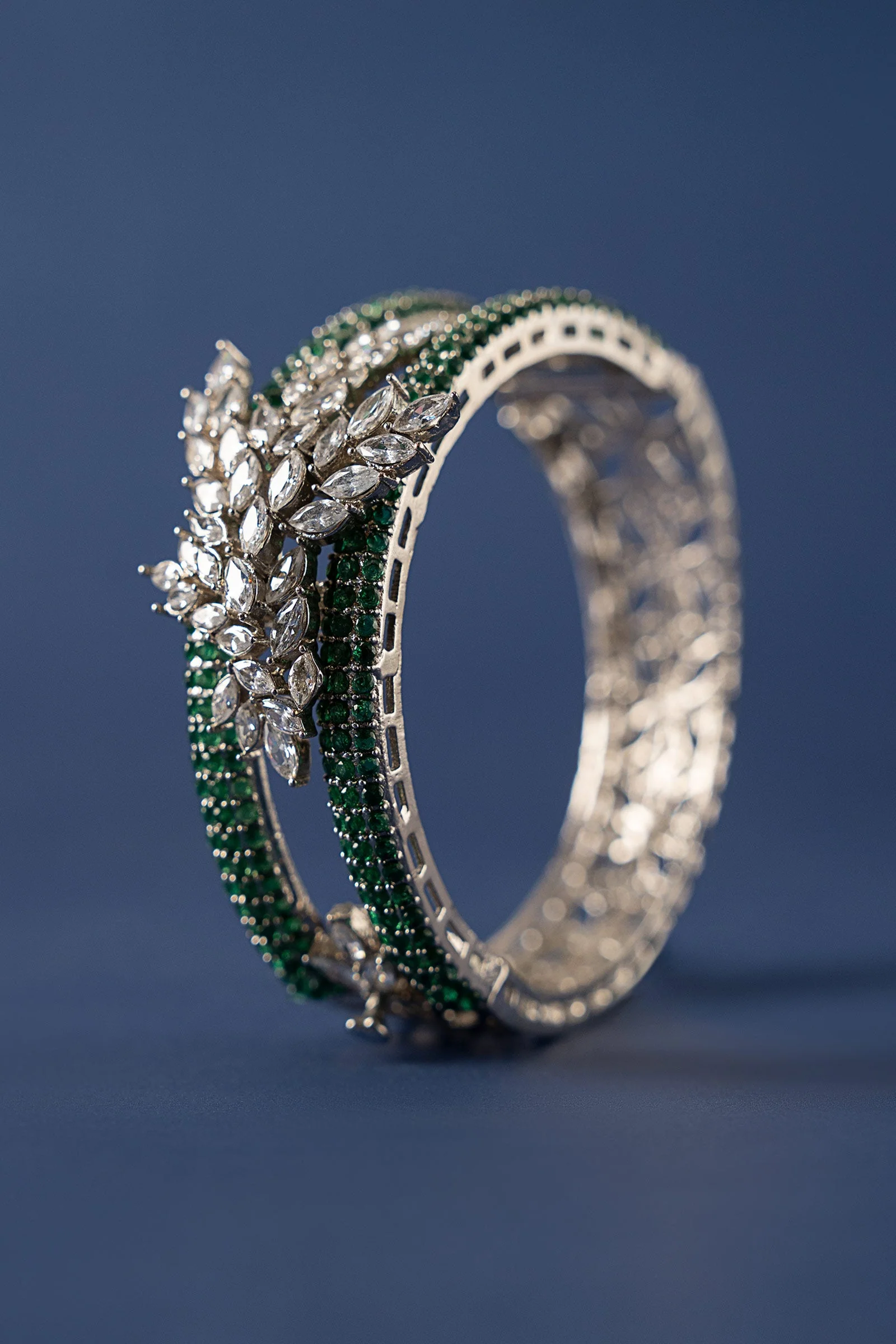 Leafra Bangle - Image 5