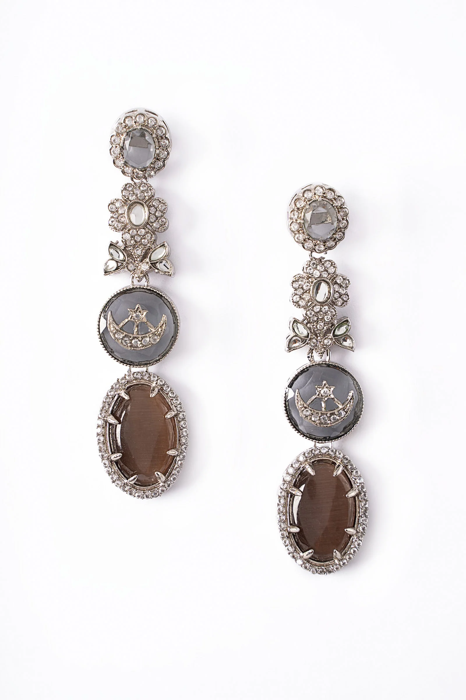 Chaand Taara Earrings - Image 3