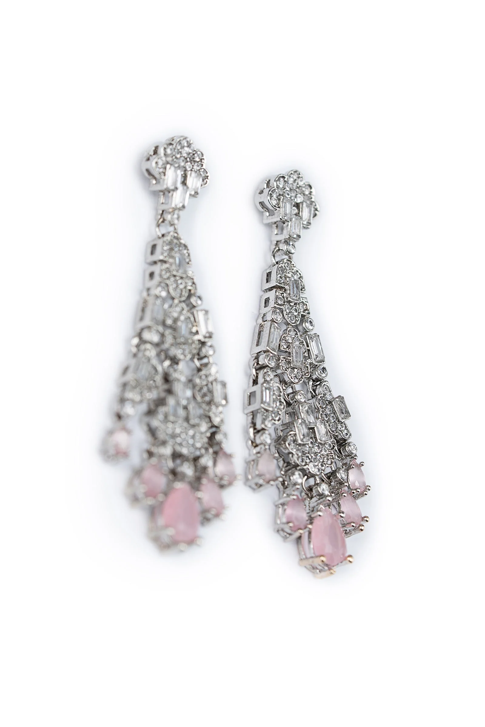 Vanta Earrings - Image 6