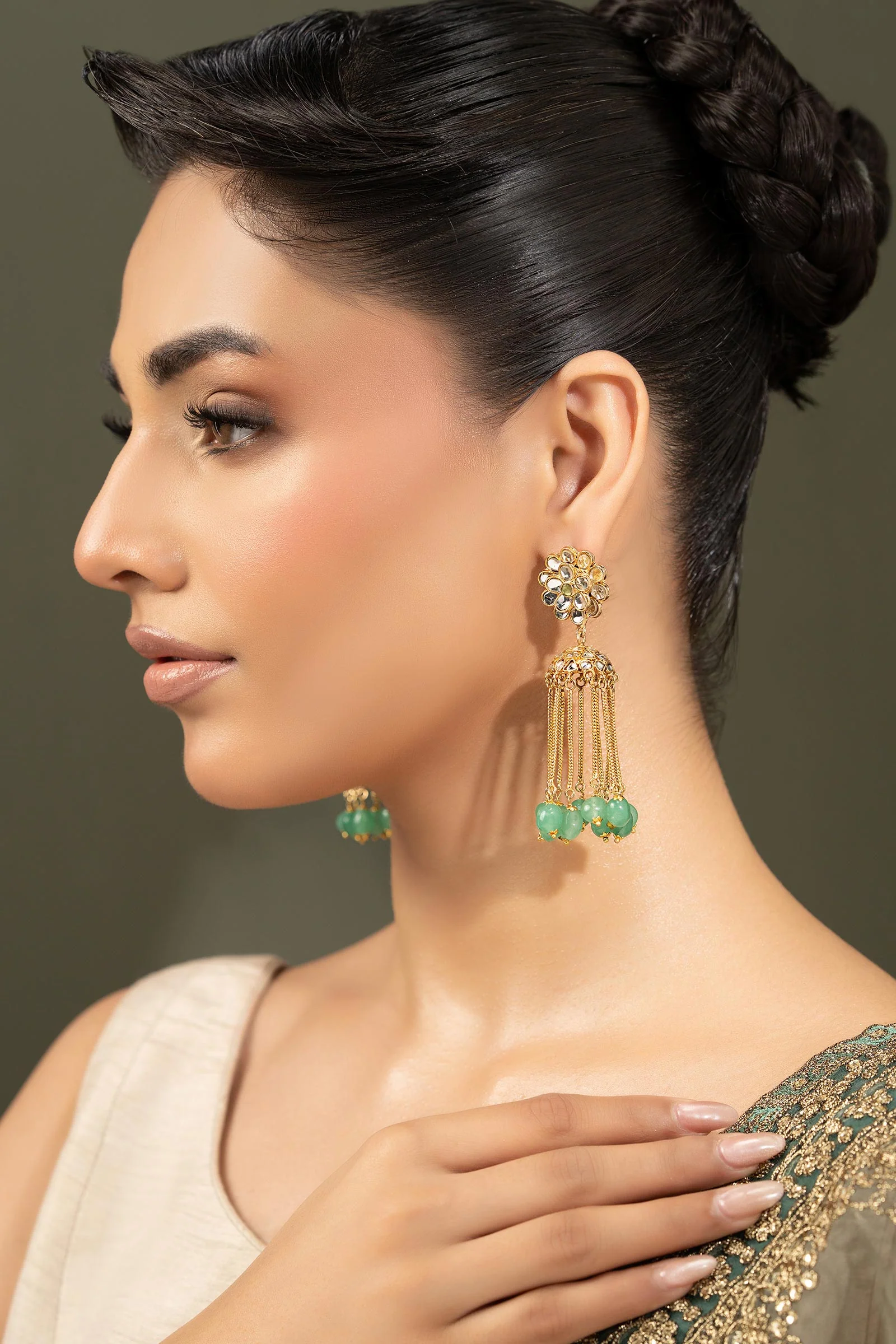 Banu Jhumka