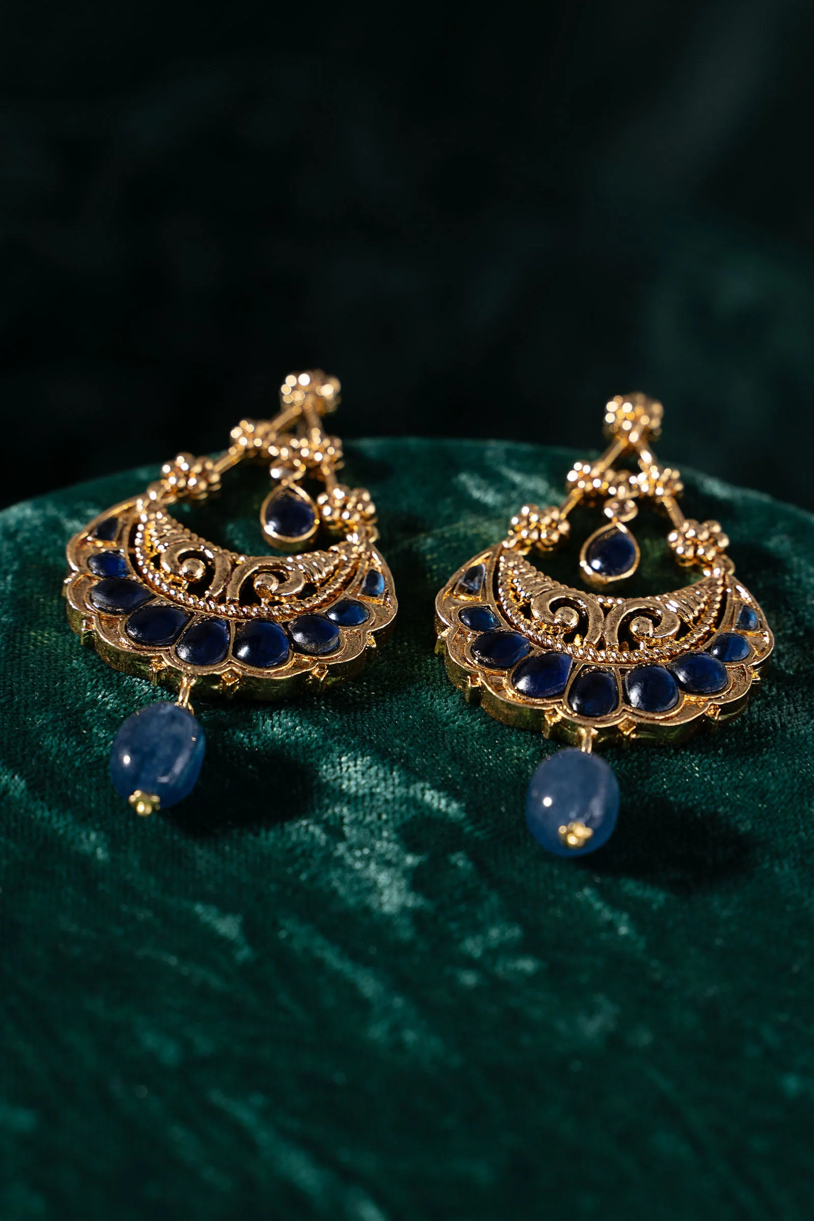 Nour Earrings - Image 4