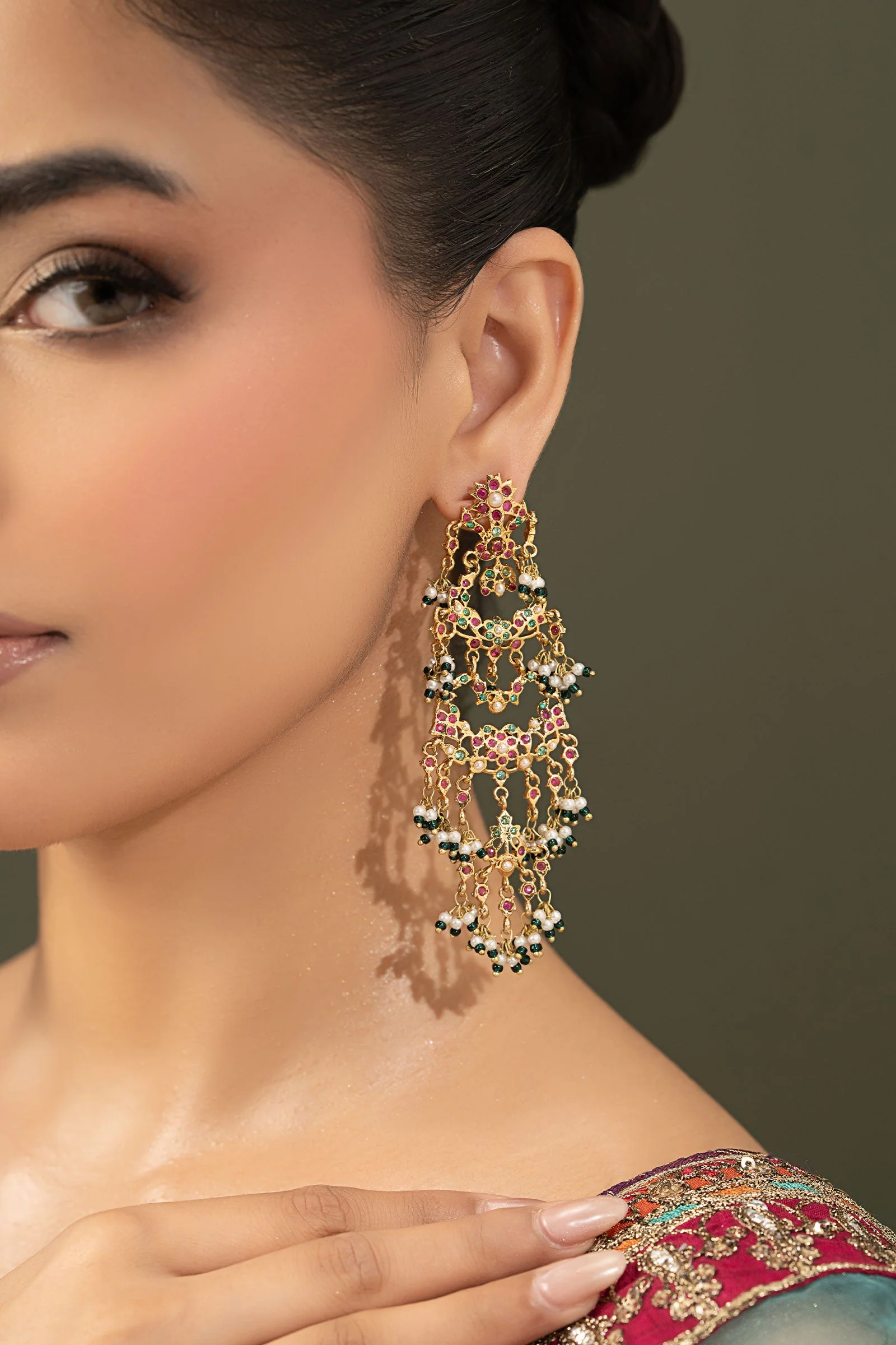 Surabhi Earrings - Image 5