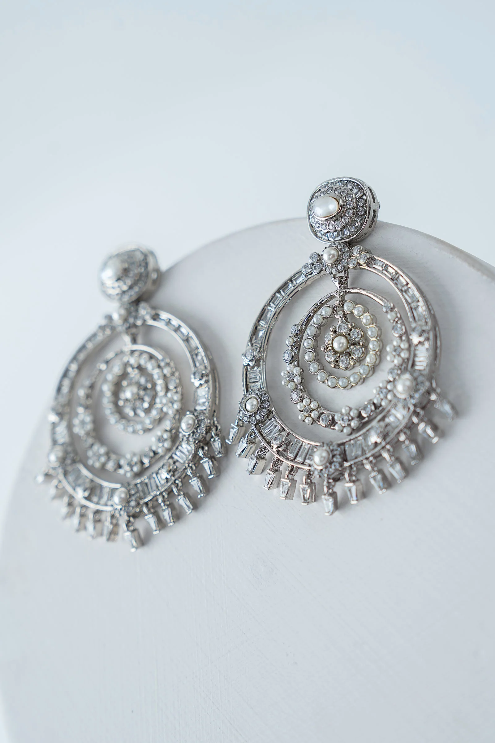 Twisra Earrings - Image 5