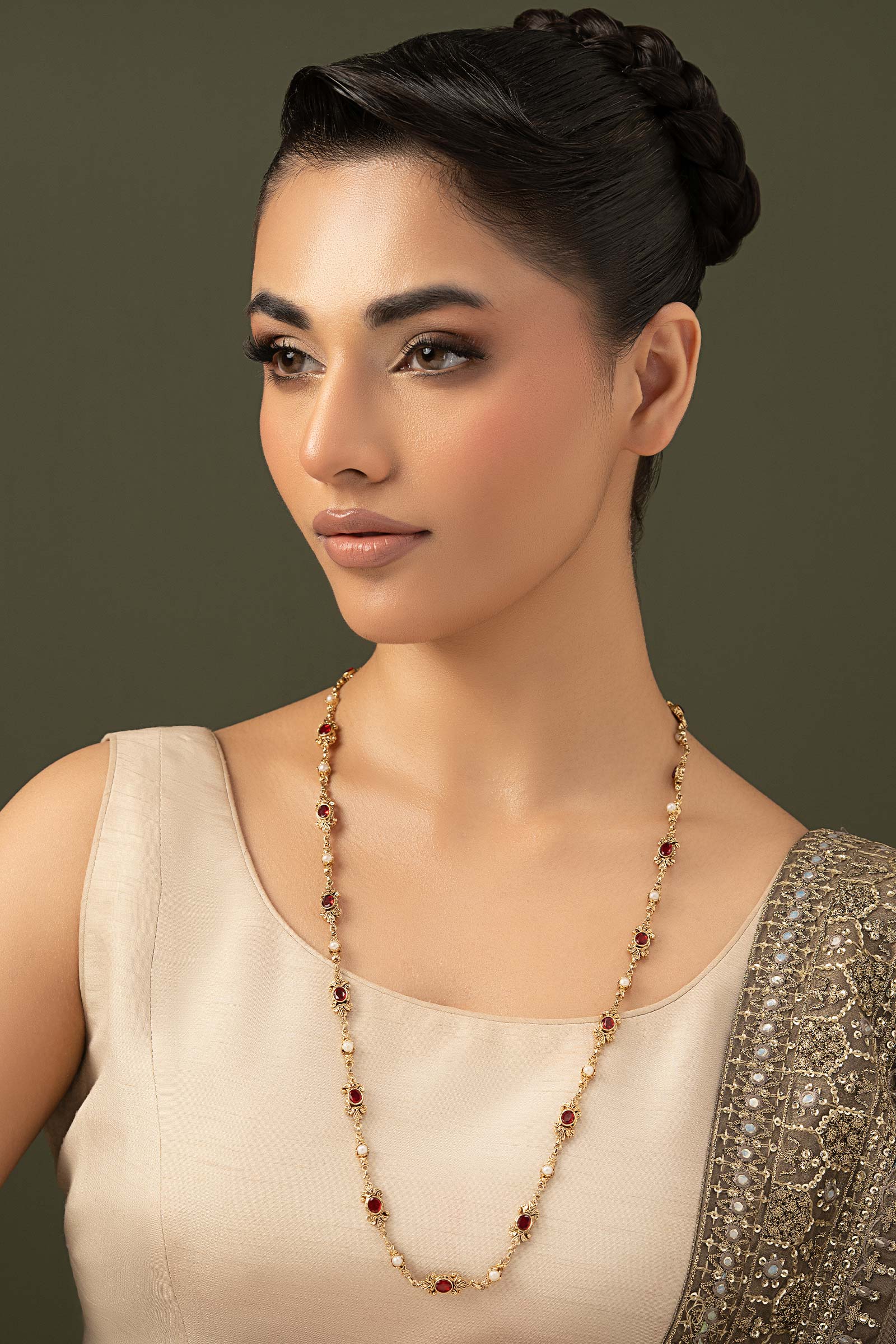Farnoush Mala - Image 2