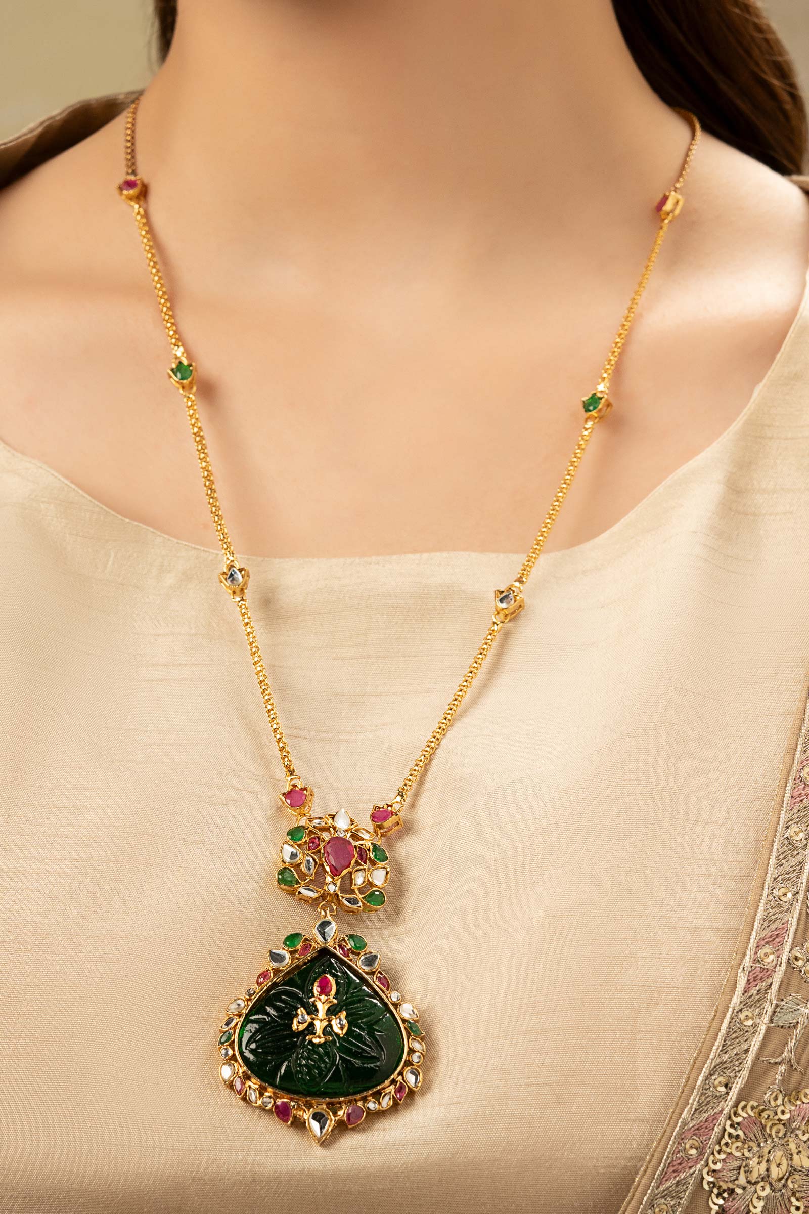 Carve Pendant
