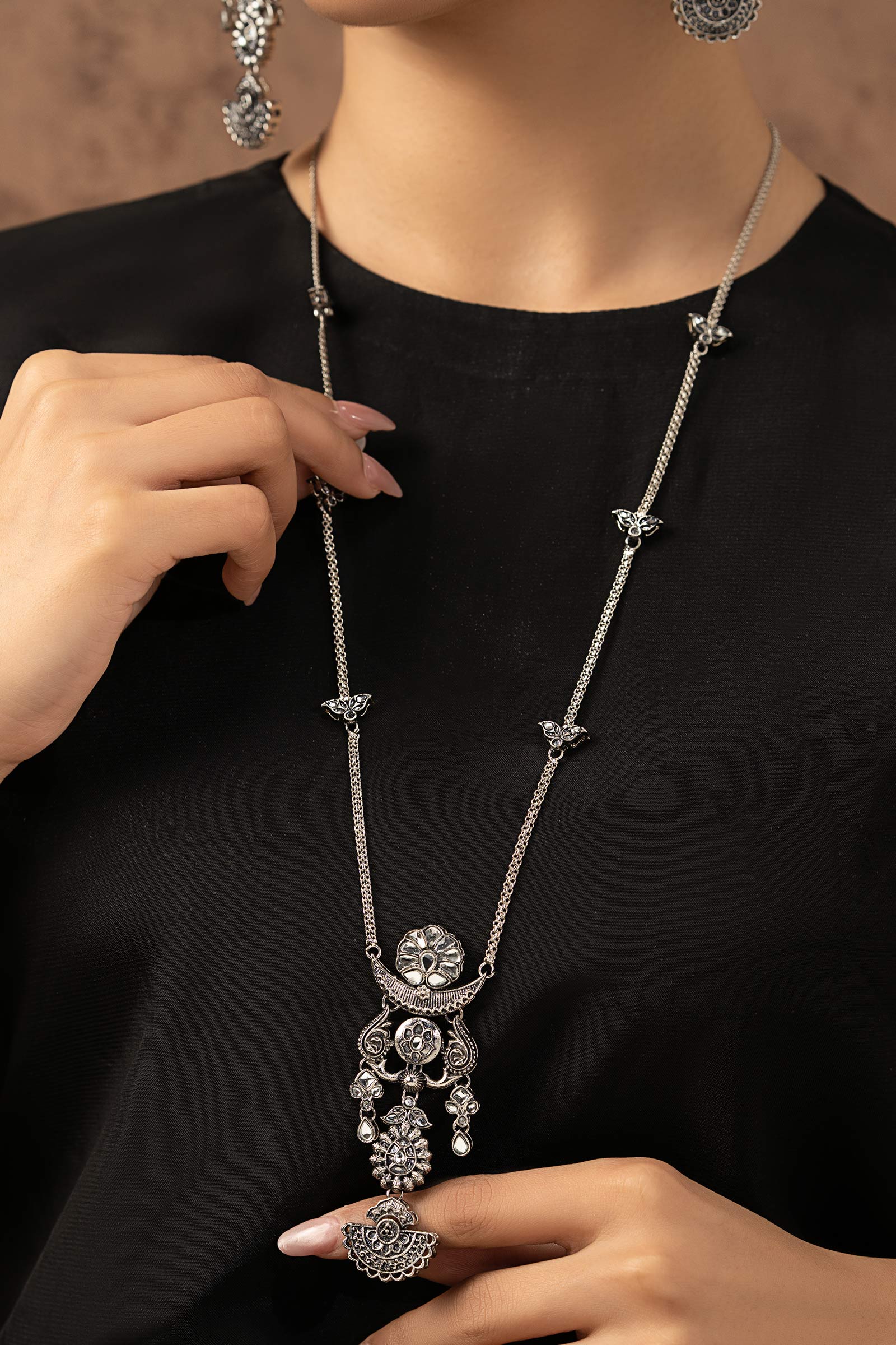 Noorina Pendant - Image 7