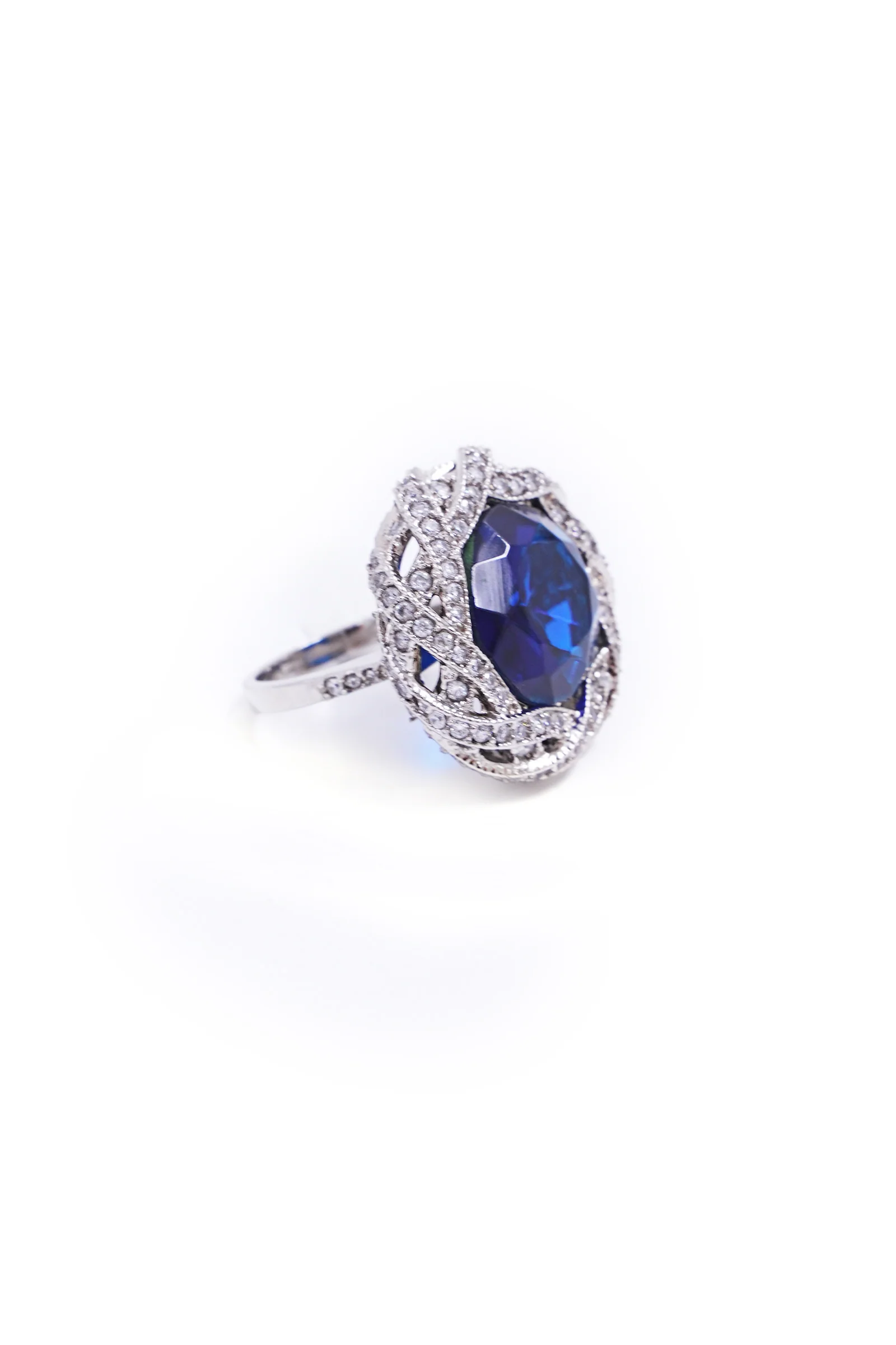 Twisted Ring - Image 3