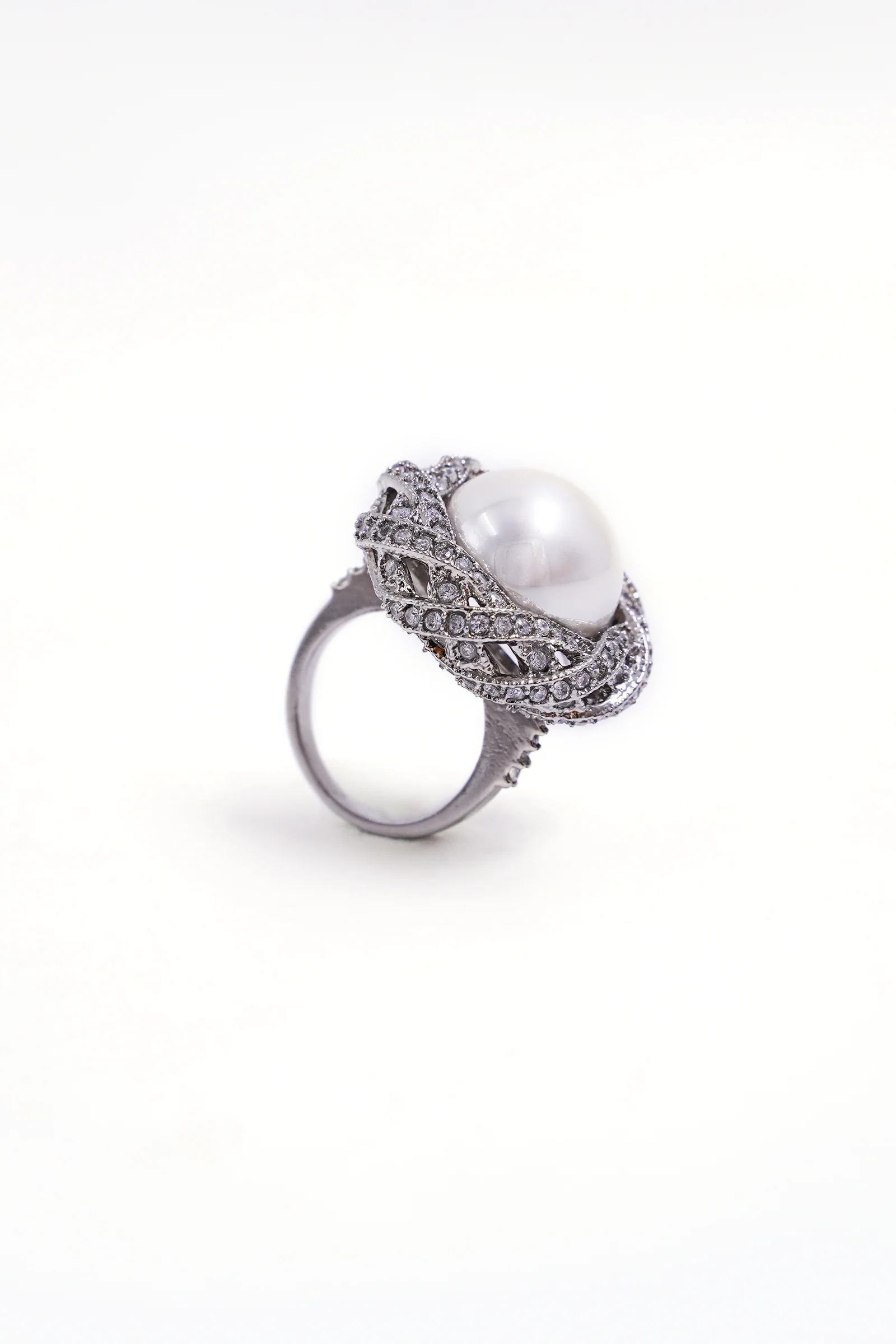 Twisted Ring - Image 4