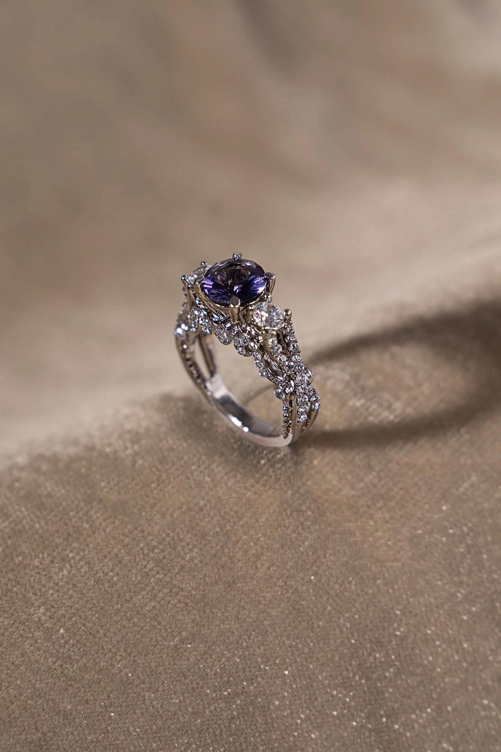 Zyphira Ring - Image 5