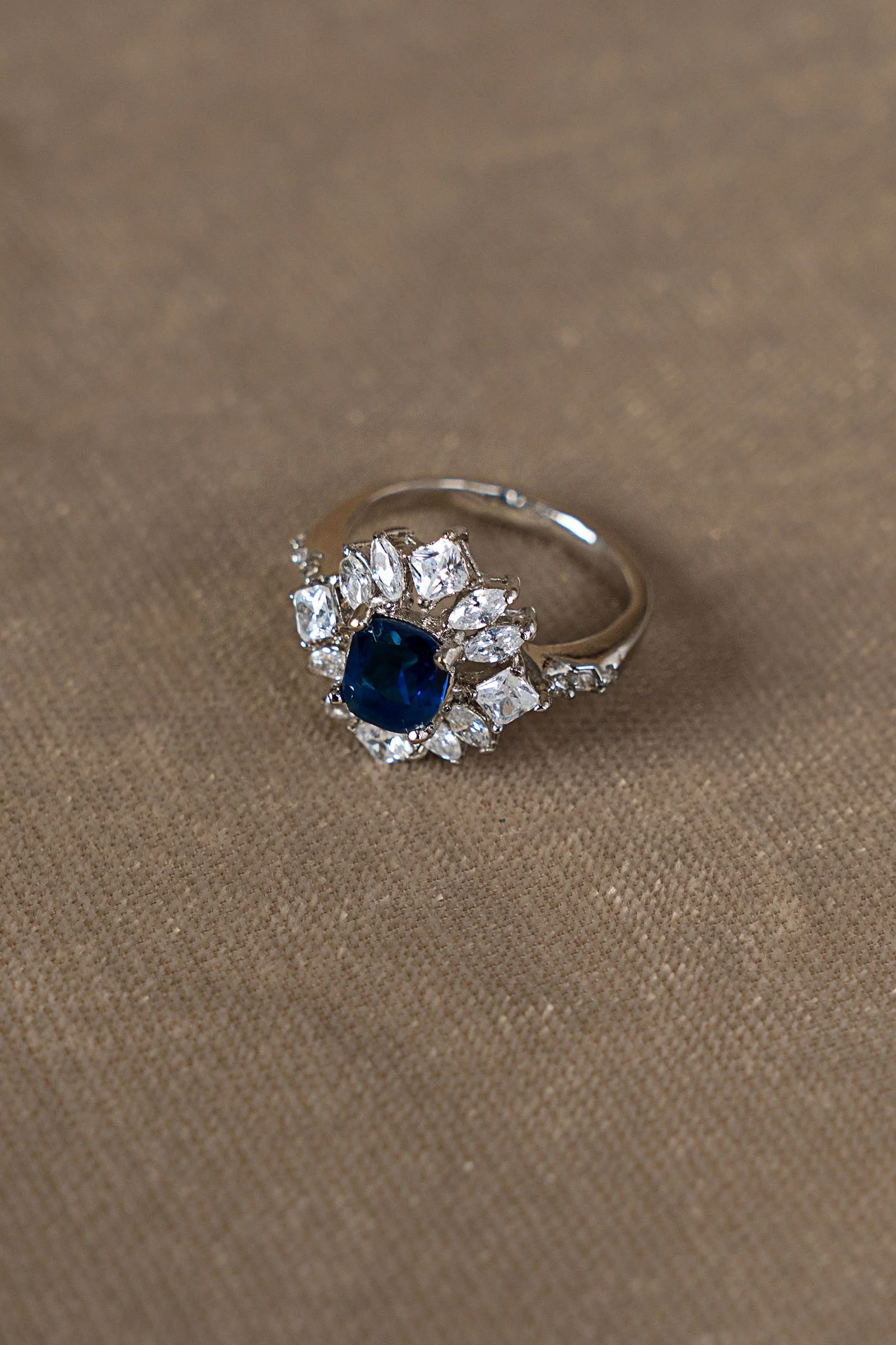 Veyra Ring - Image 3