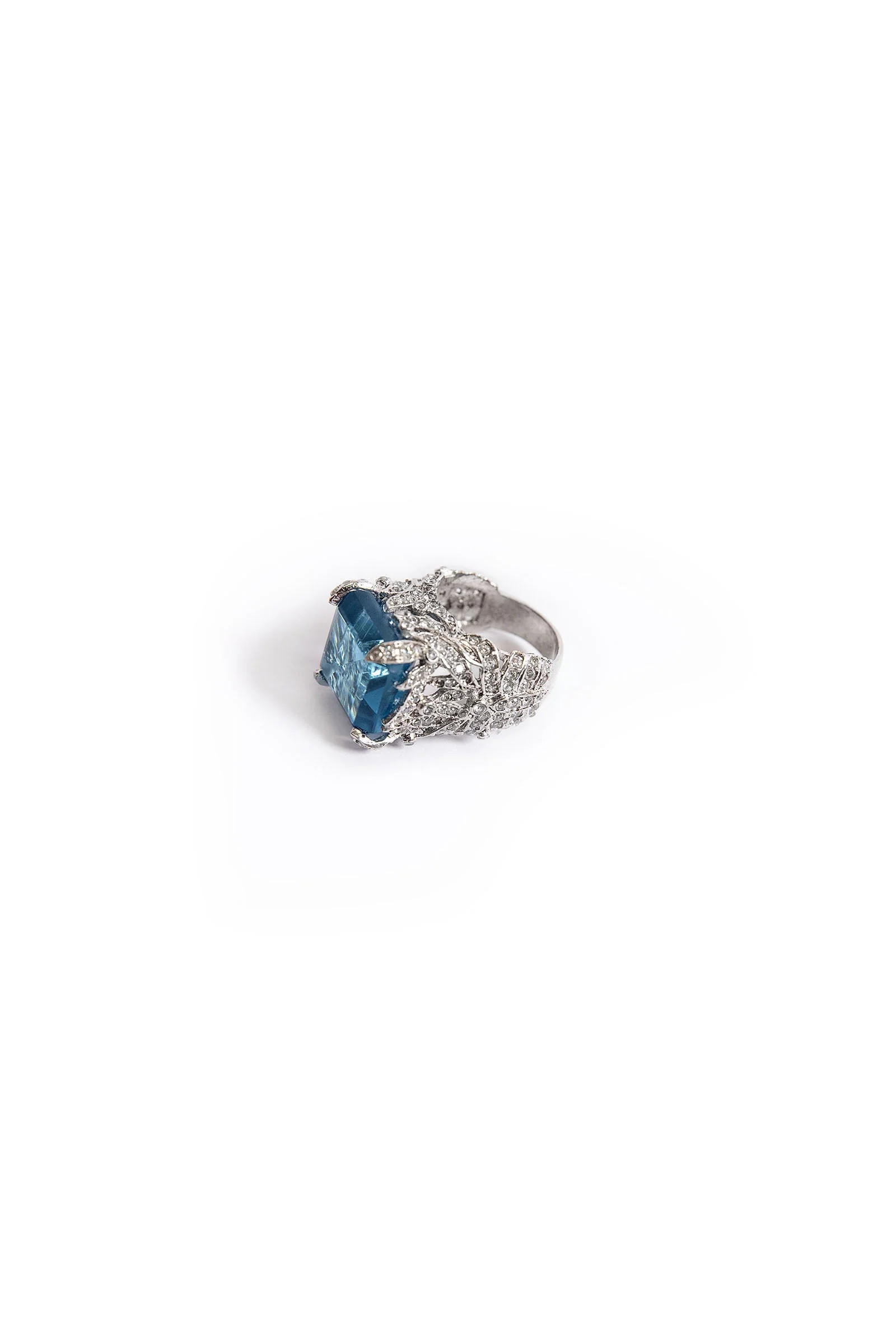 Ring - Image 4