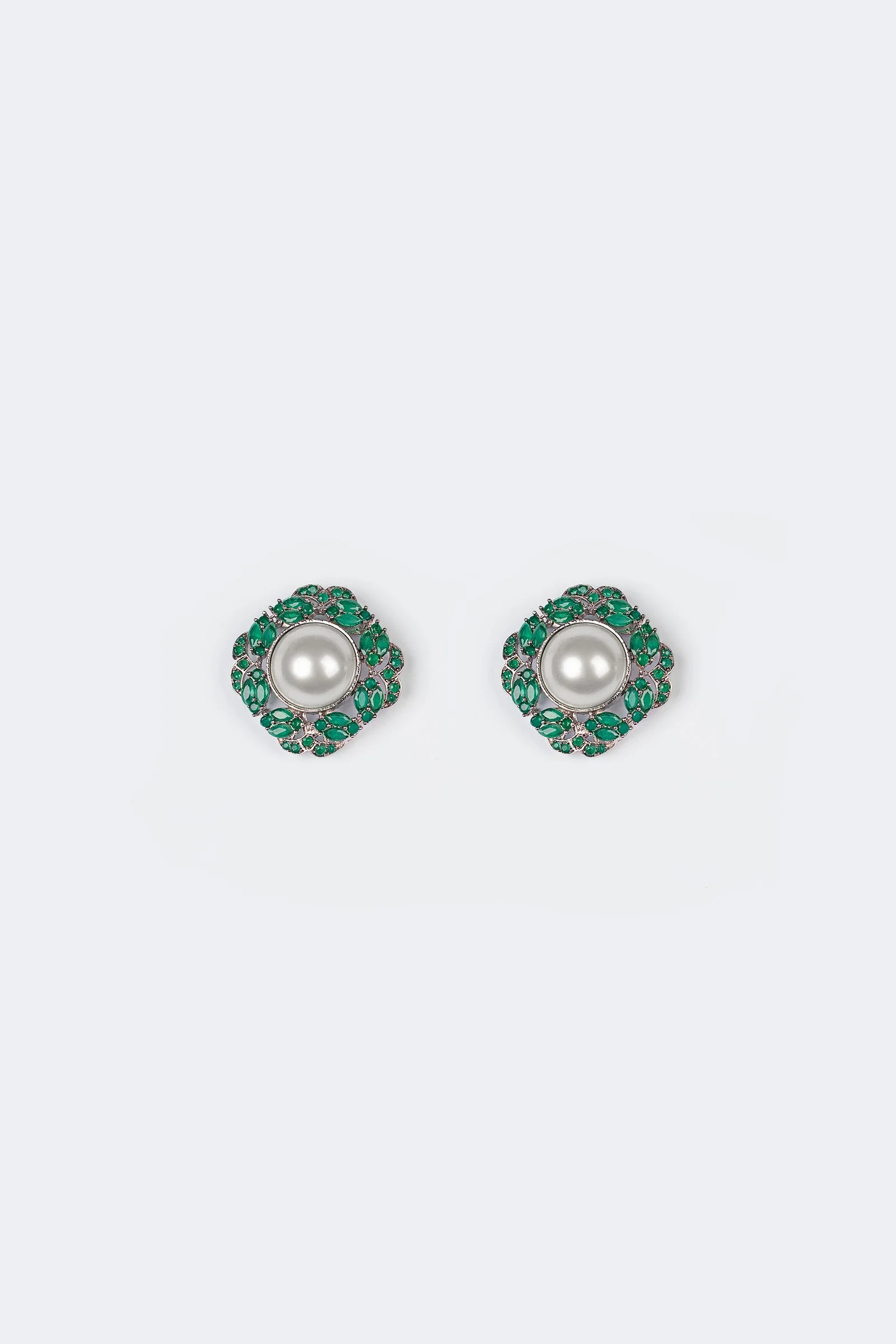 Studs - Image 2