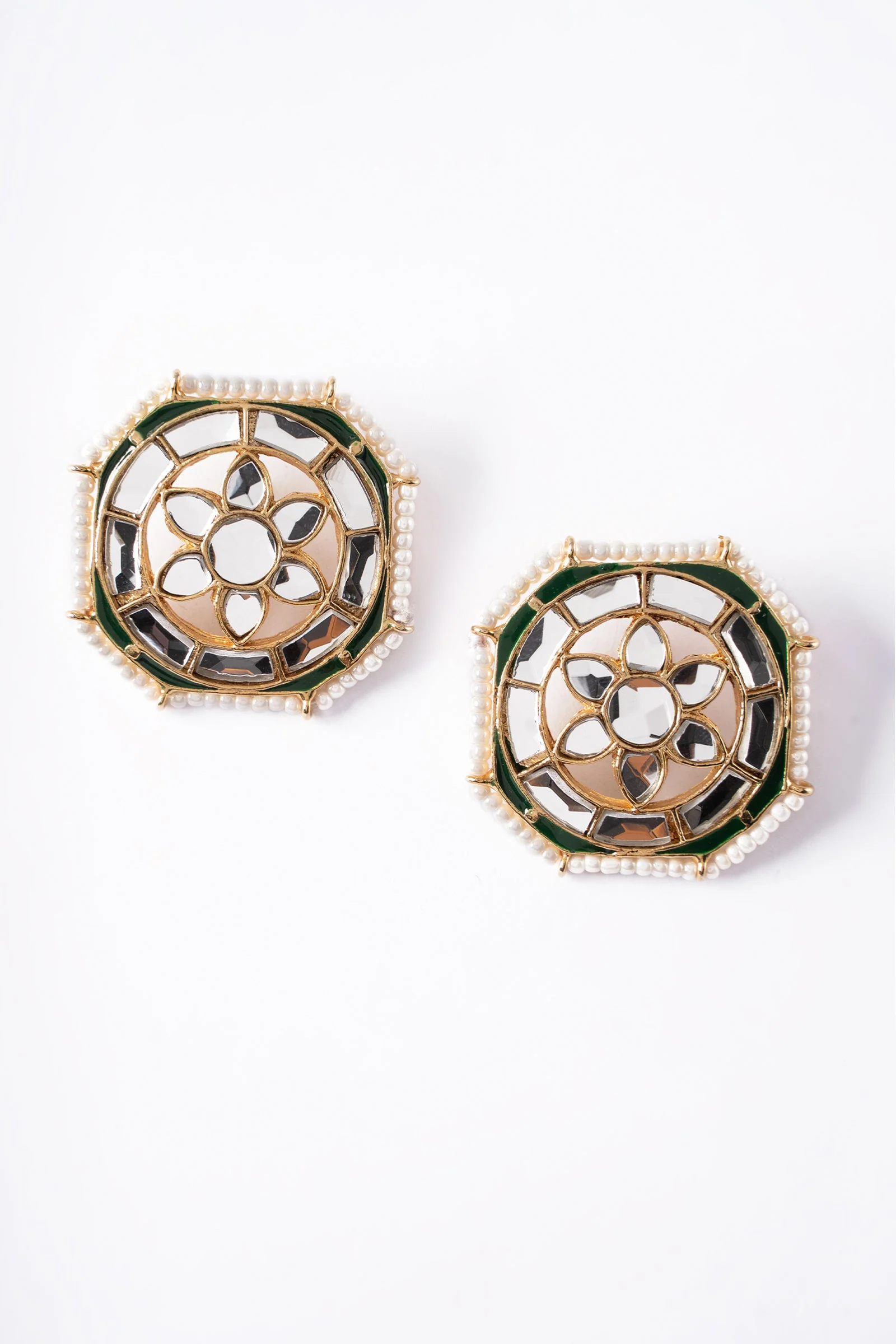 Avira Studs - Image 3