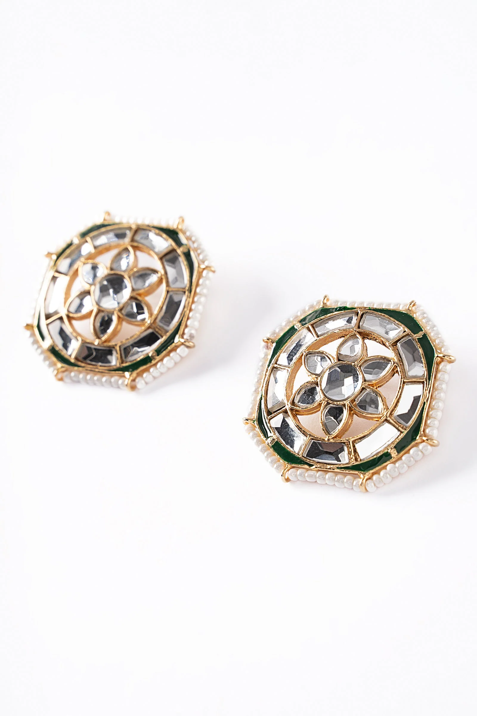 Avira Studs - Image 4
