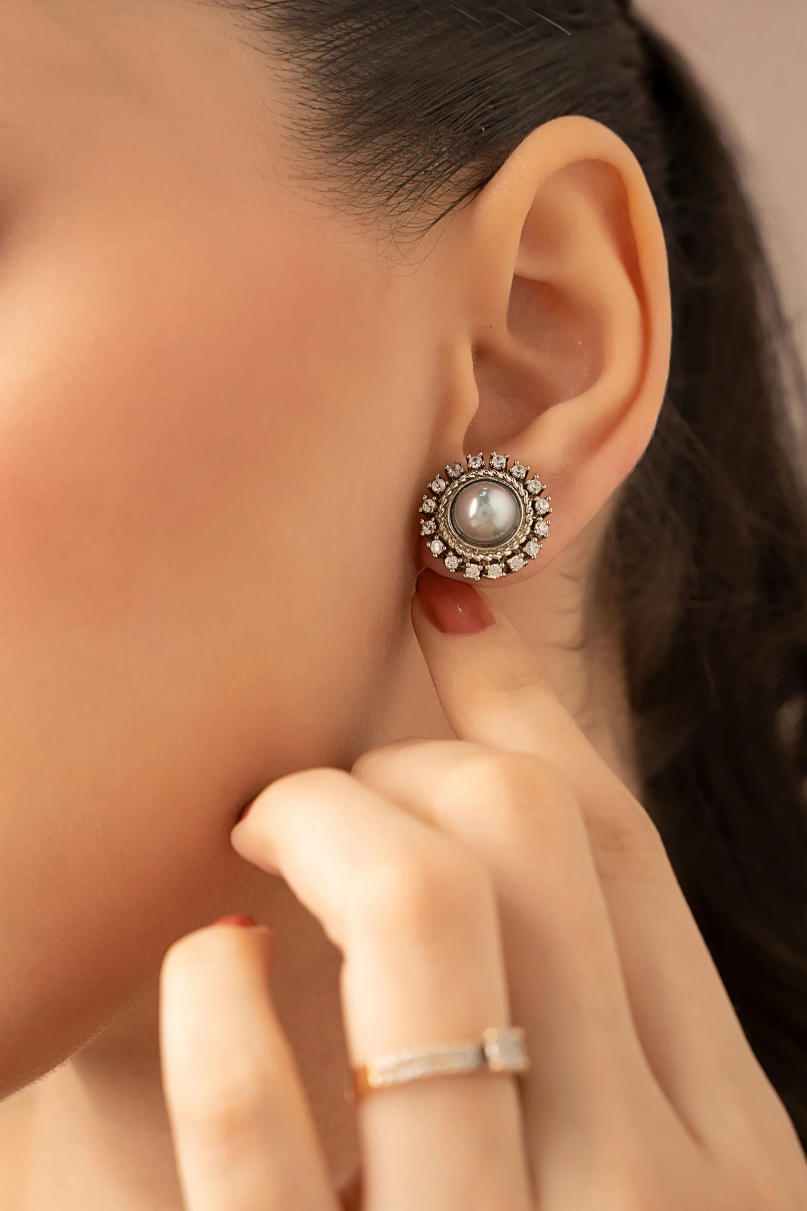 Pearl Studs - Image 2