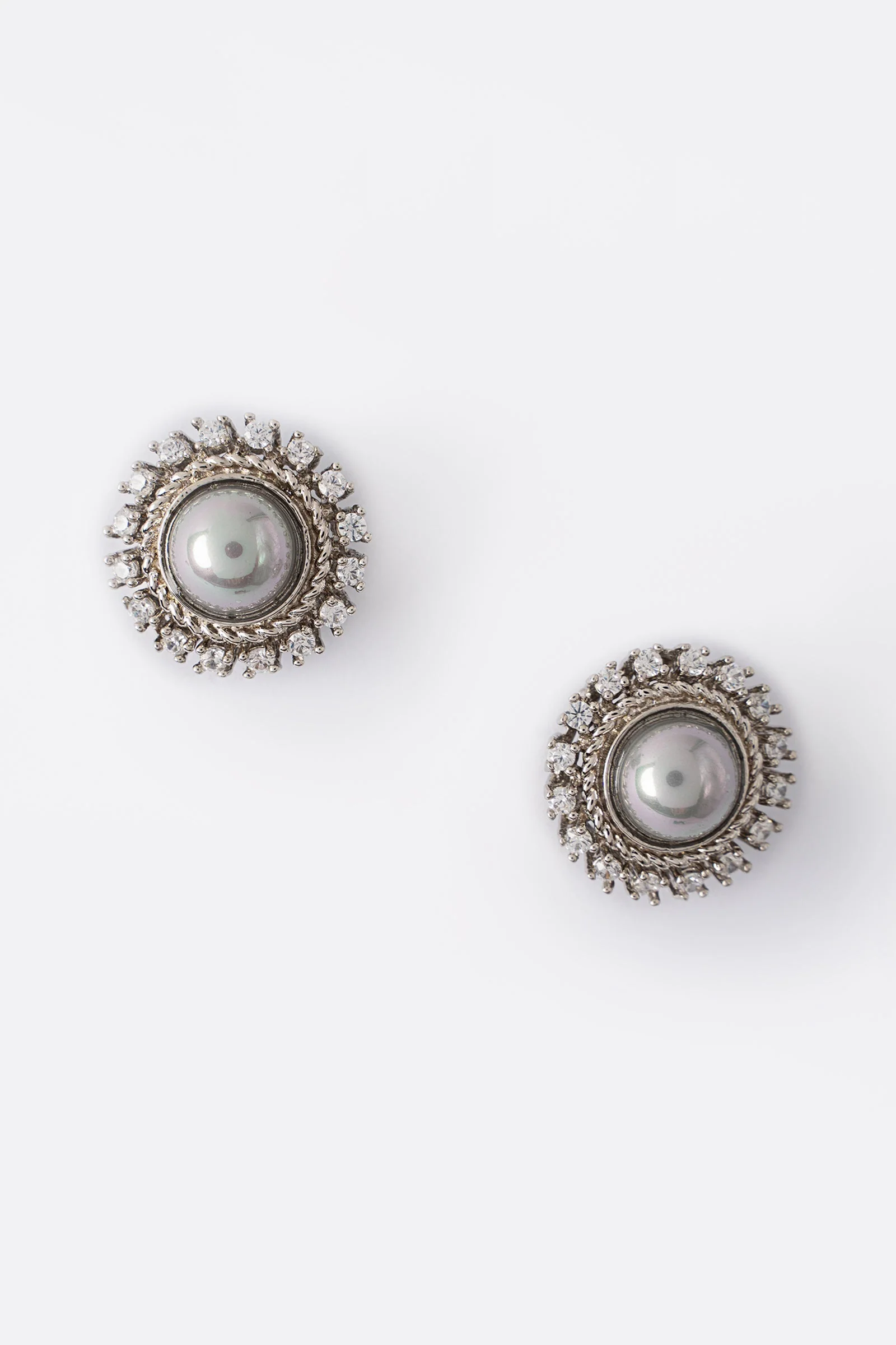 Pearl Studs - Image 3