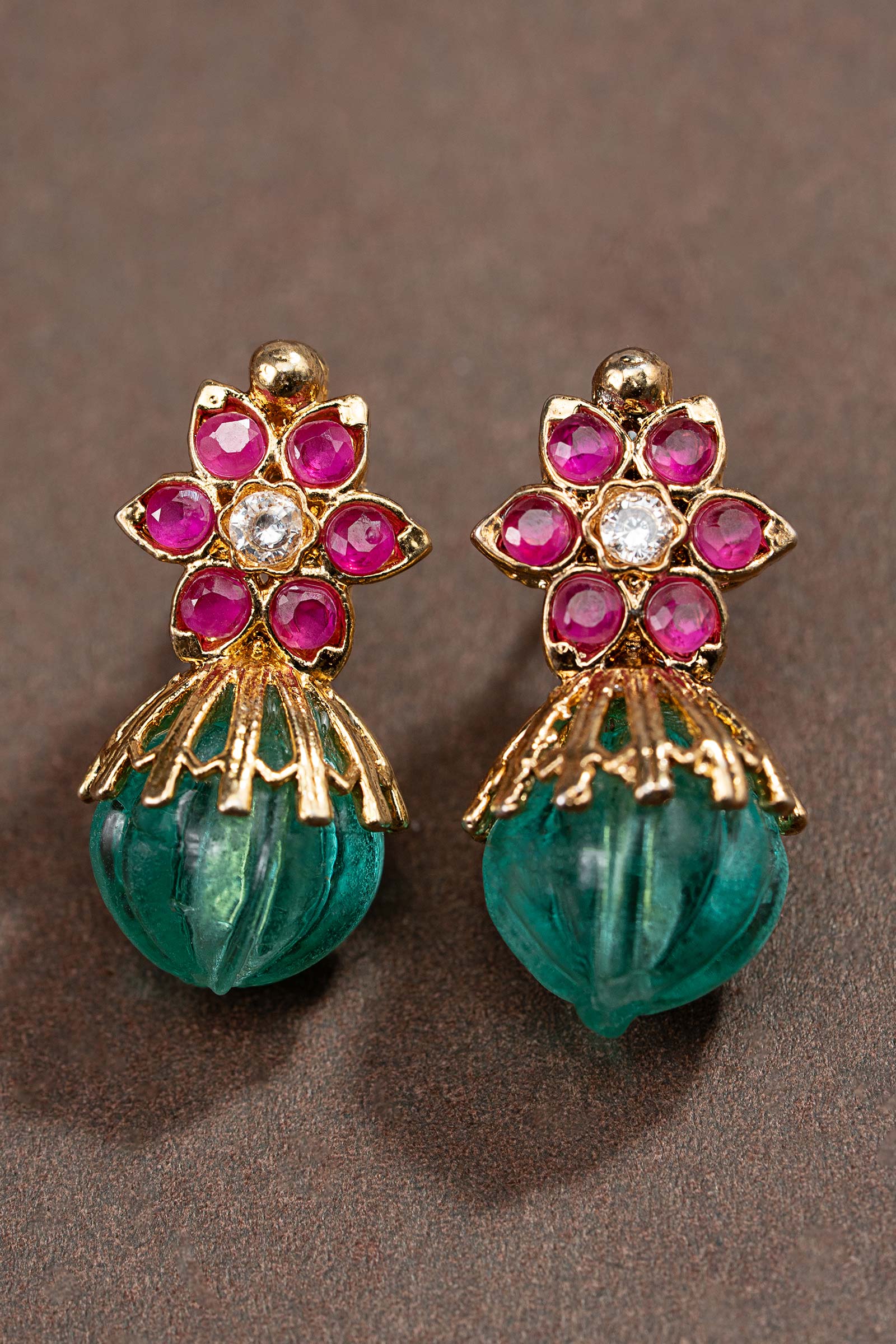 Mabbis Studs - Image 5