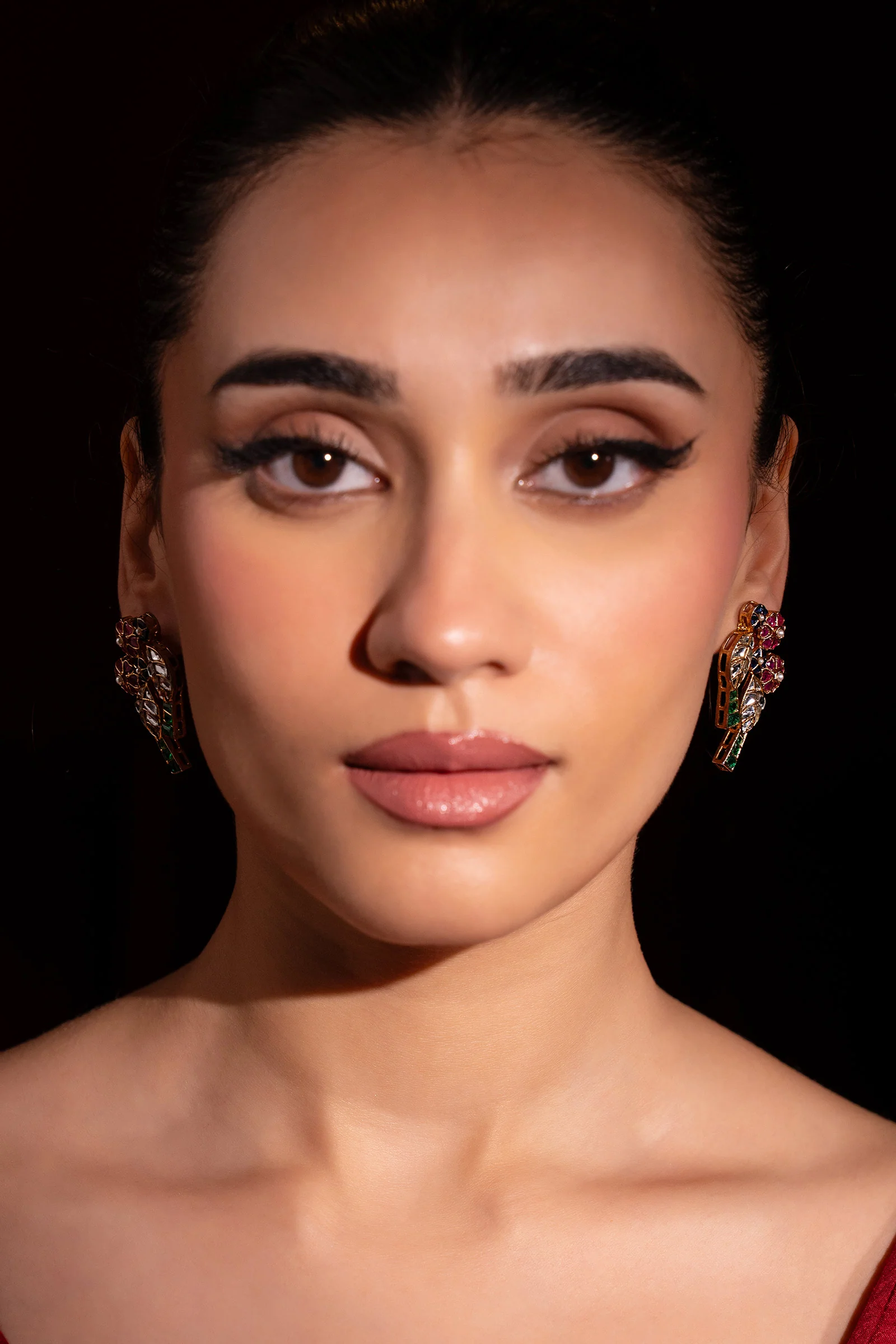 Nazina Studs