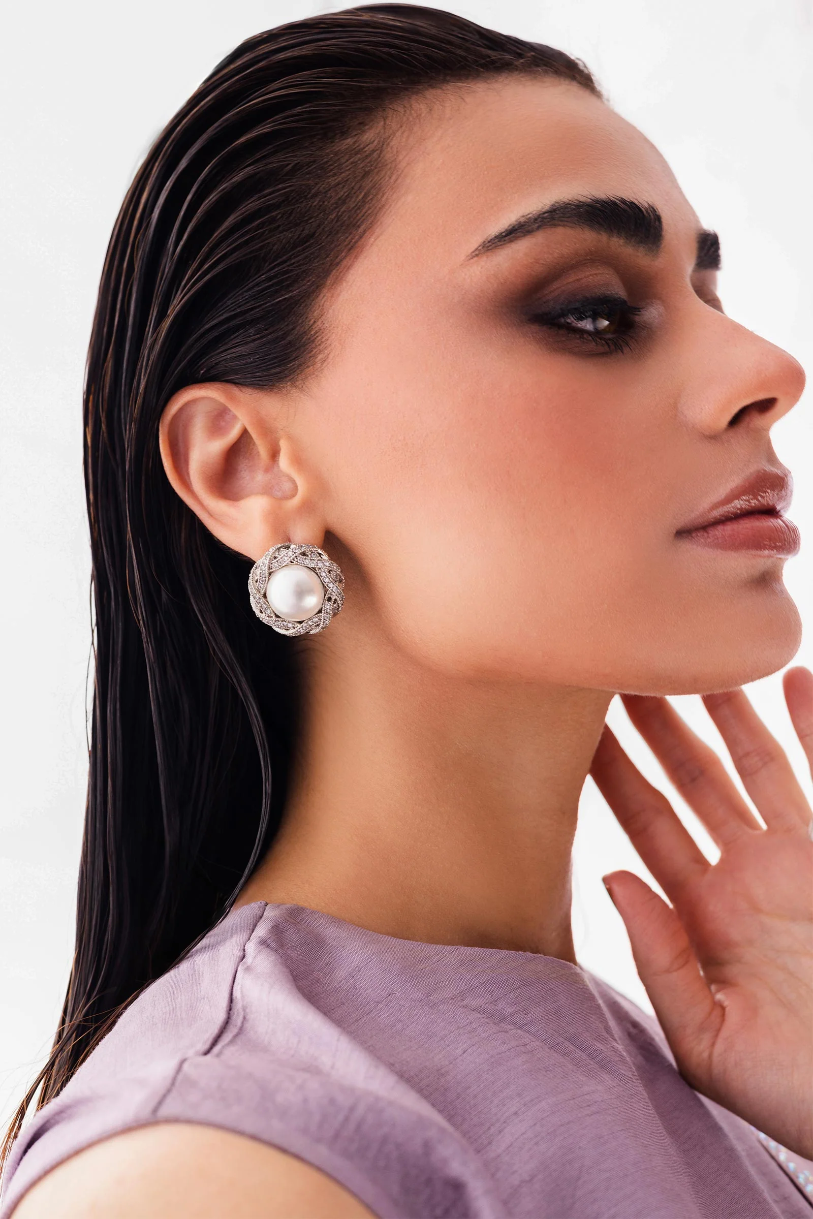 Twisted Studs