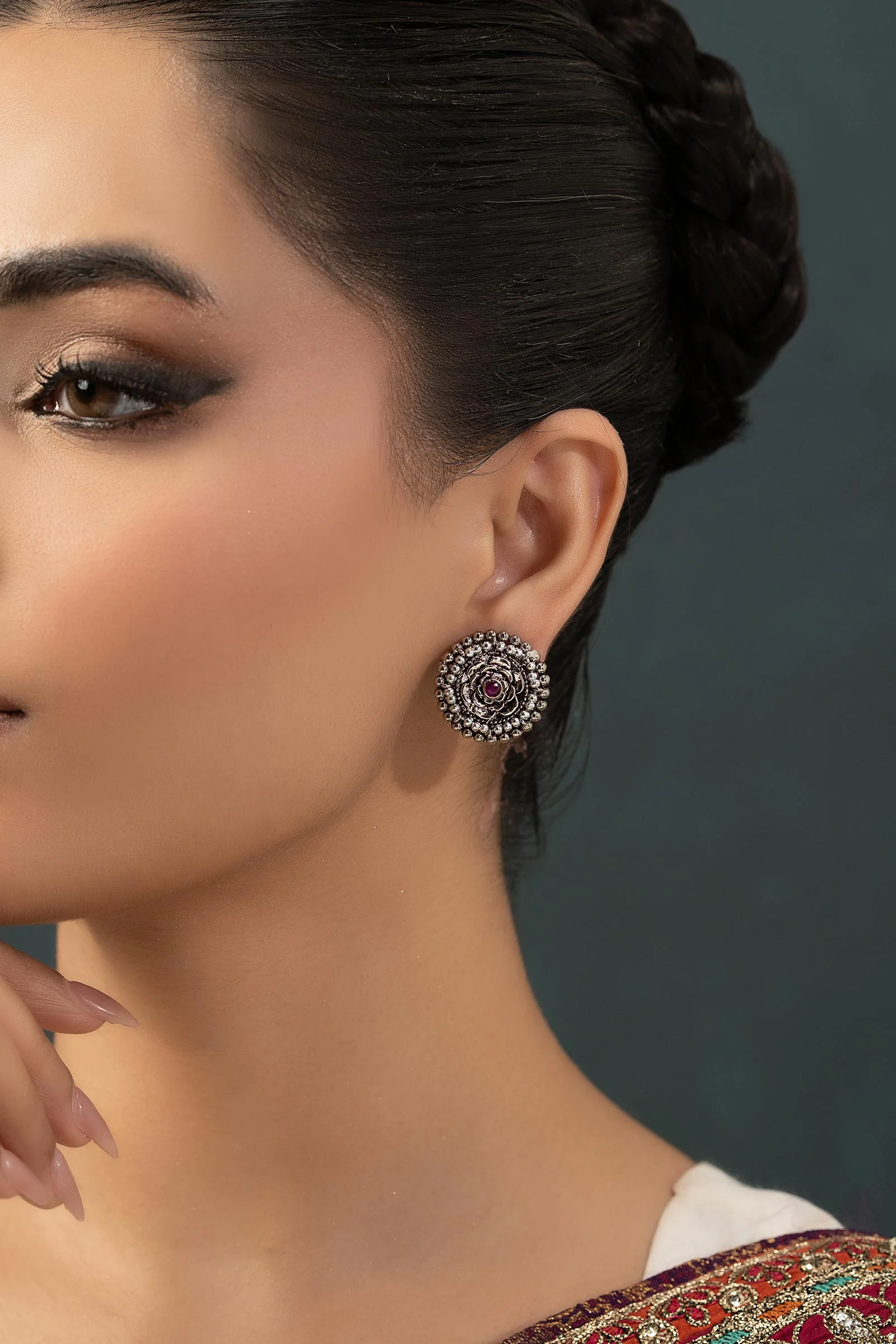 Gulnar Studs - Image 3