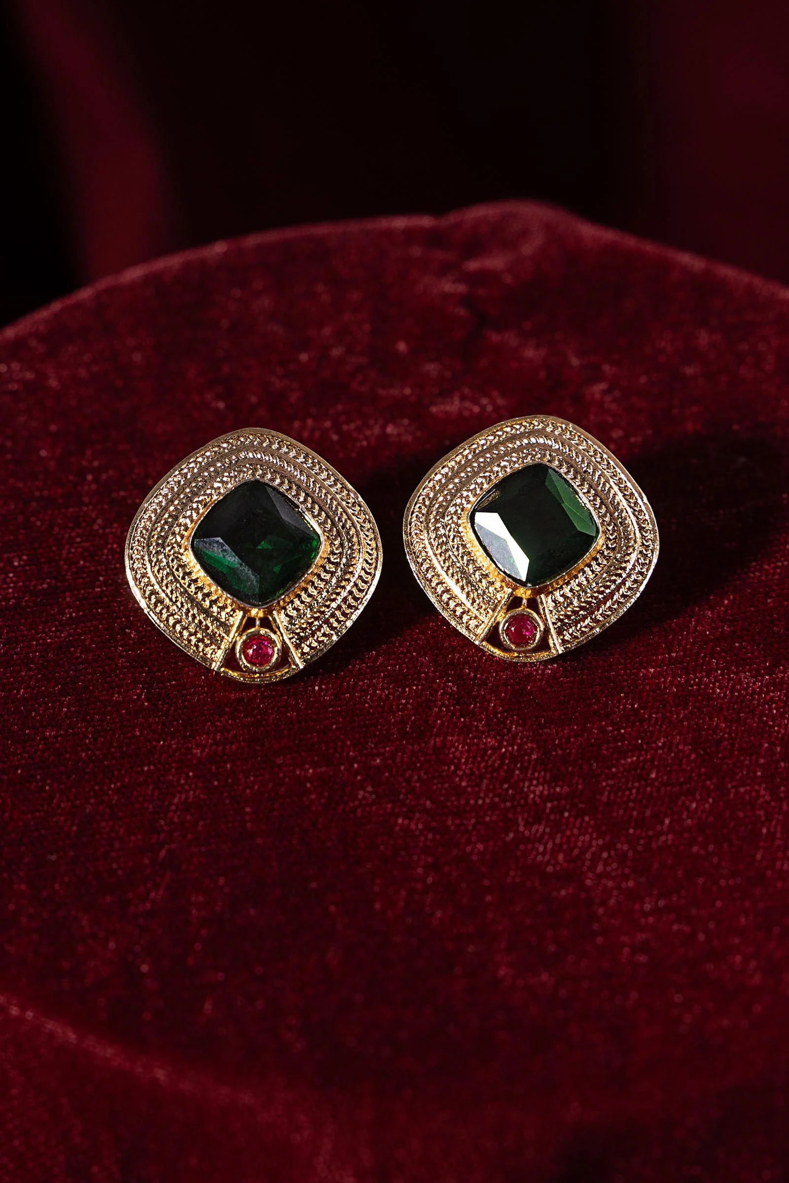 Nadare Studs - Image 4