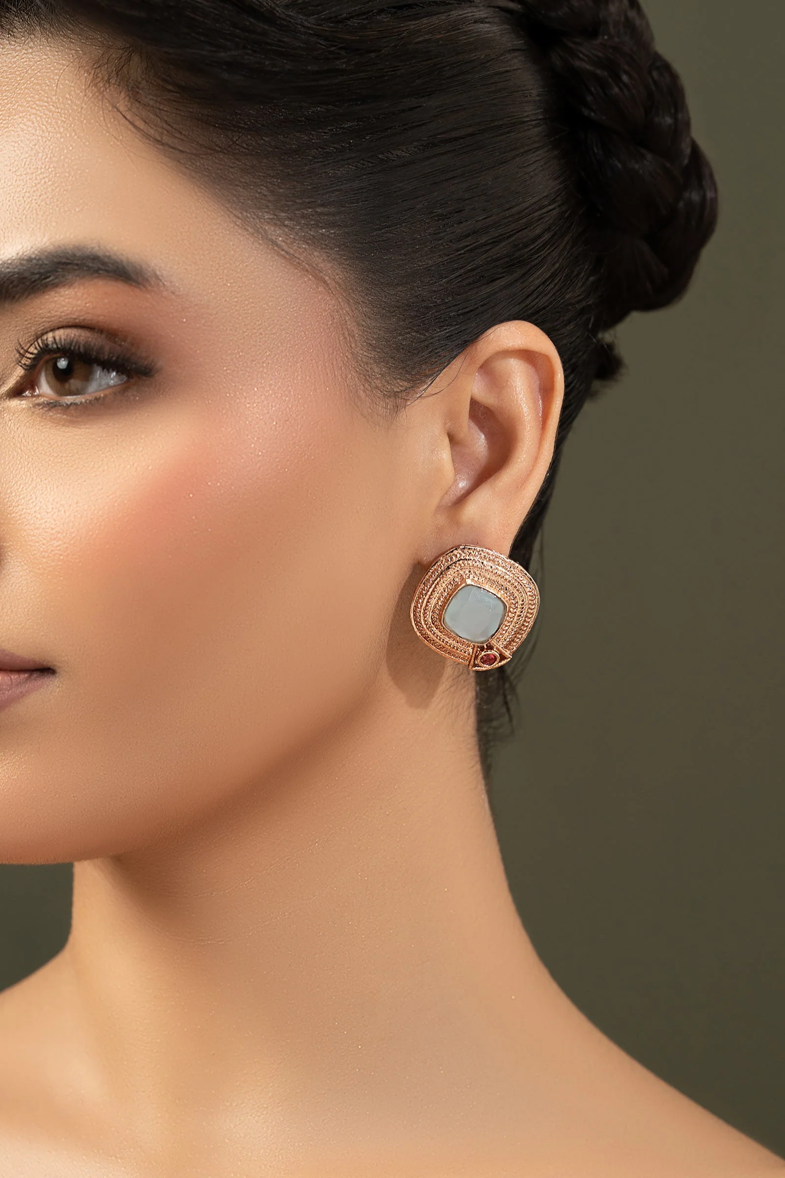 Nadare Studs - Image 3