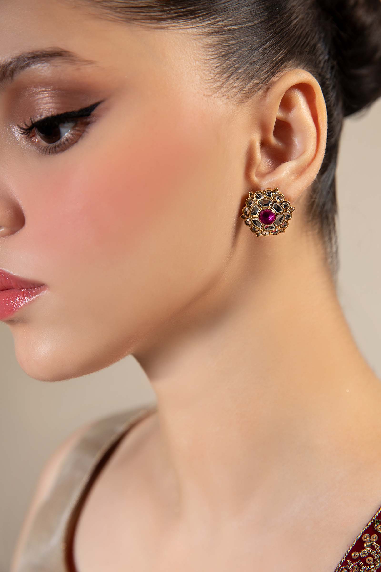 Studs - Image 3