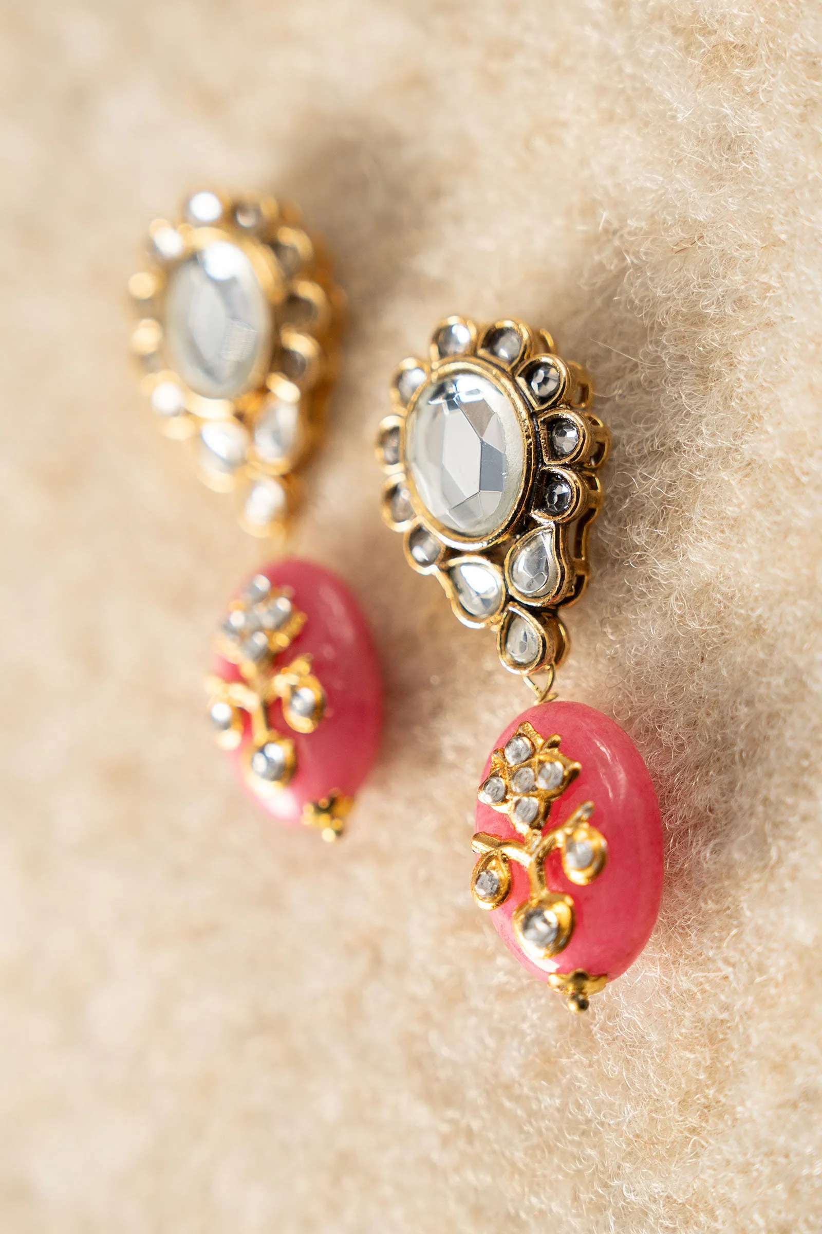 Zinnara Studs - Image 4