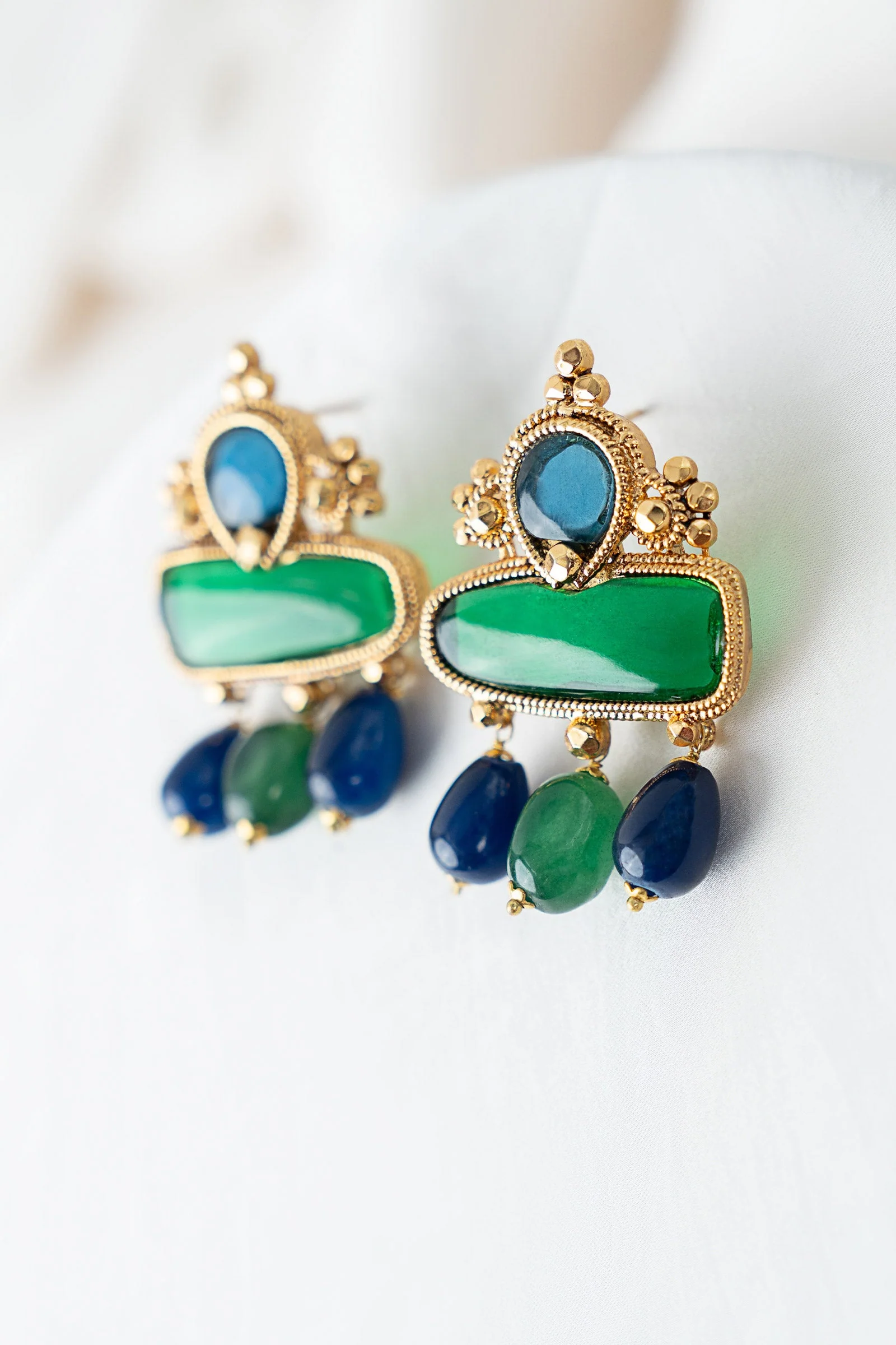 Onyrella Studs - Image 3