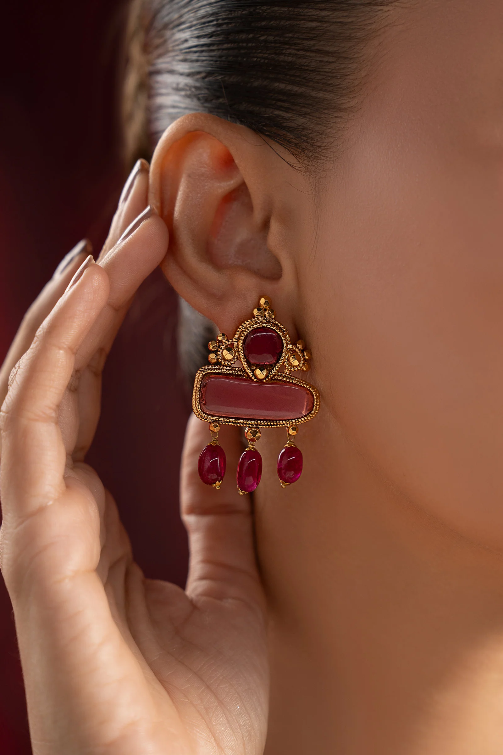 Onyrella Studs - Image 2