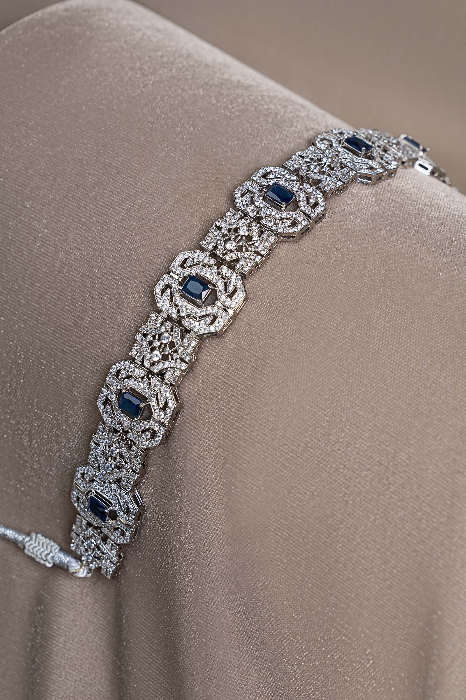 Ara Set - Image 3