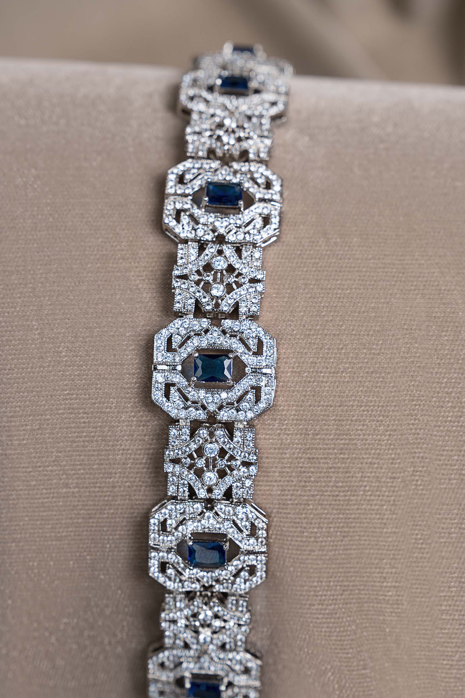 Ara Set - Image 6