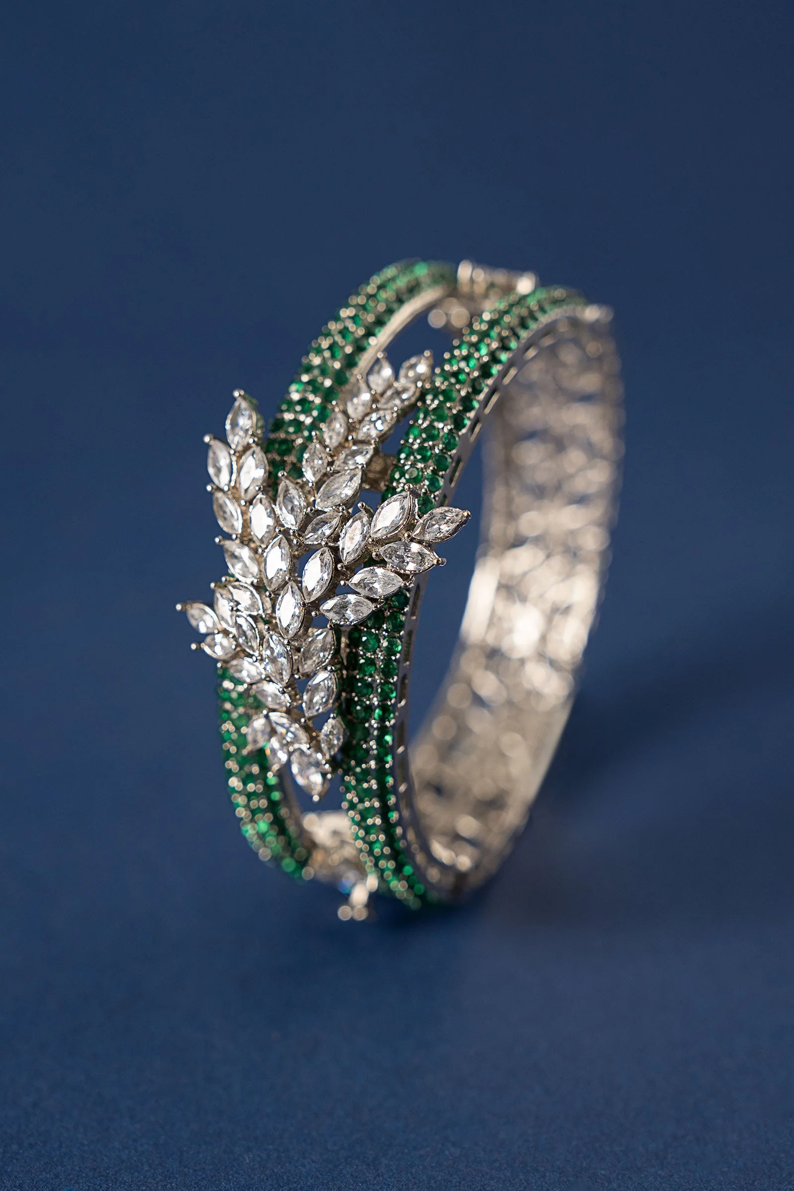 Leafra Bangle - Image 4